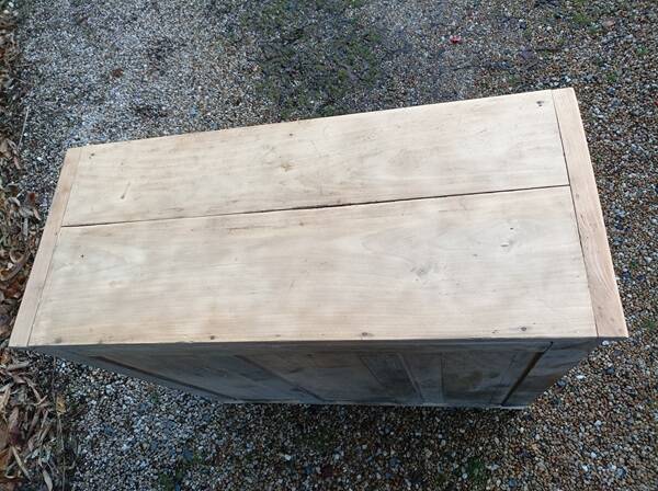 Parisian furniture solid wood doors drawers shelves Aero-gummed