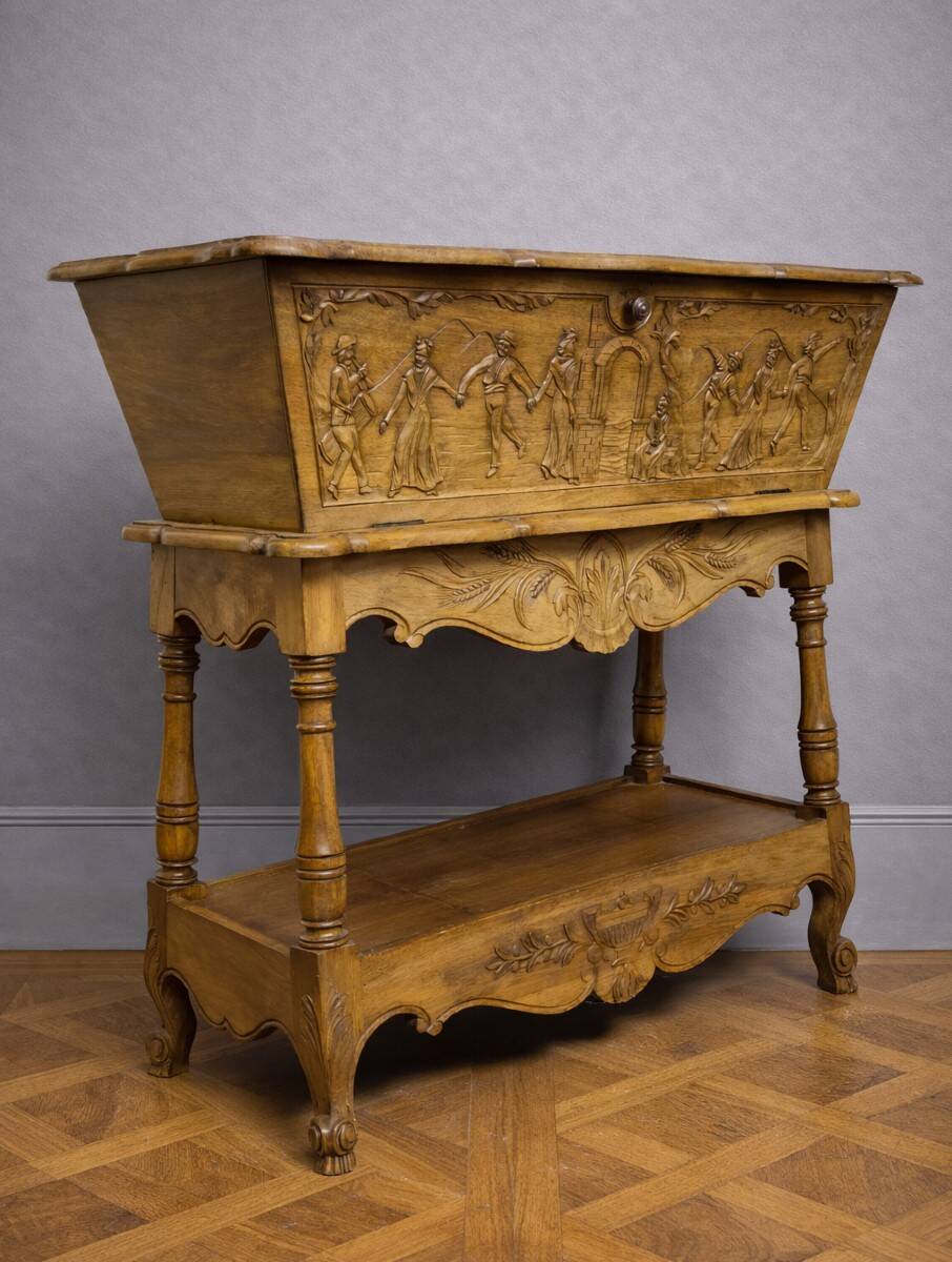 Bread trough / carved walnut – animated scene decoration – early 20th century