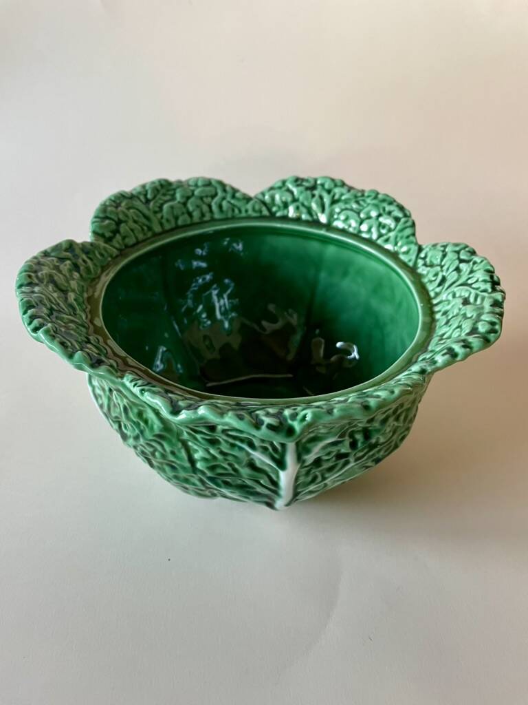Vintage Bordallo Pinheiro green soup tureen in majolica – Cabbage model 70s