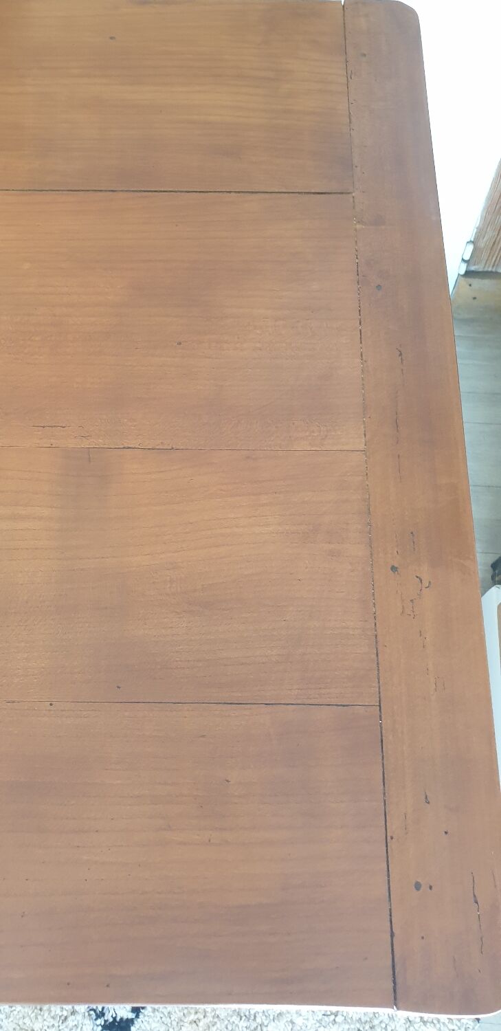 Art deco dining table