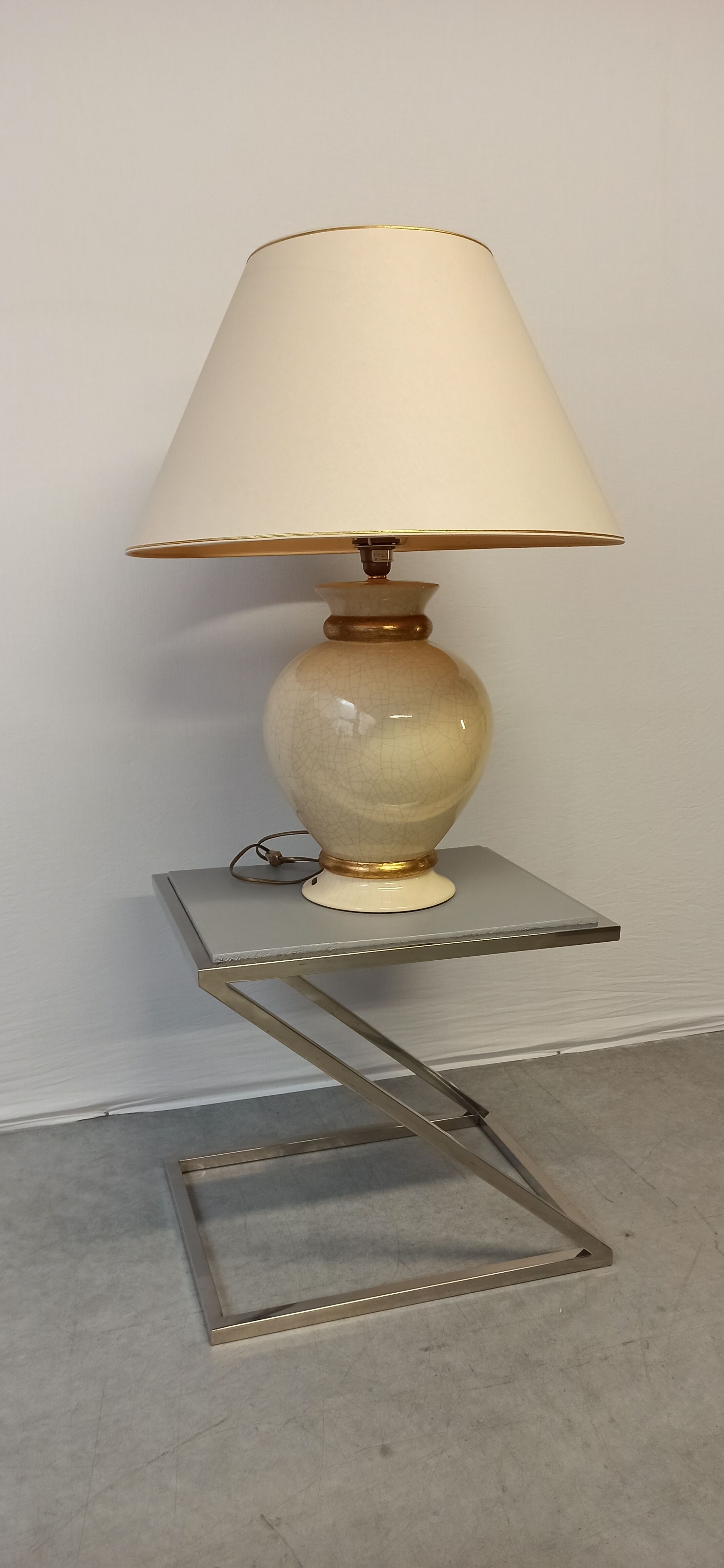 Table lamp model Leffard, Le Dauphin France