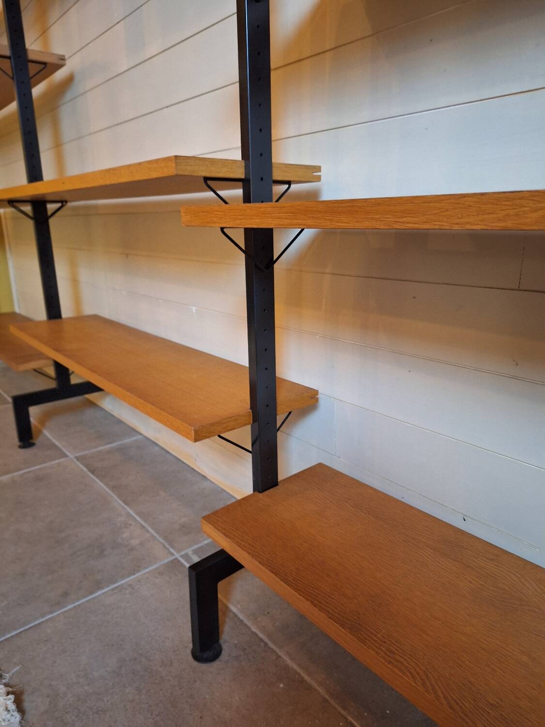 Pira Sweden wall shelves