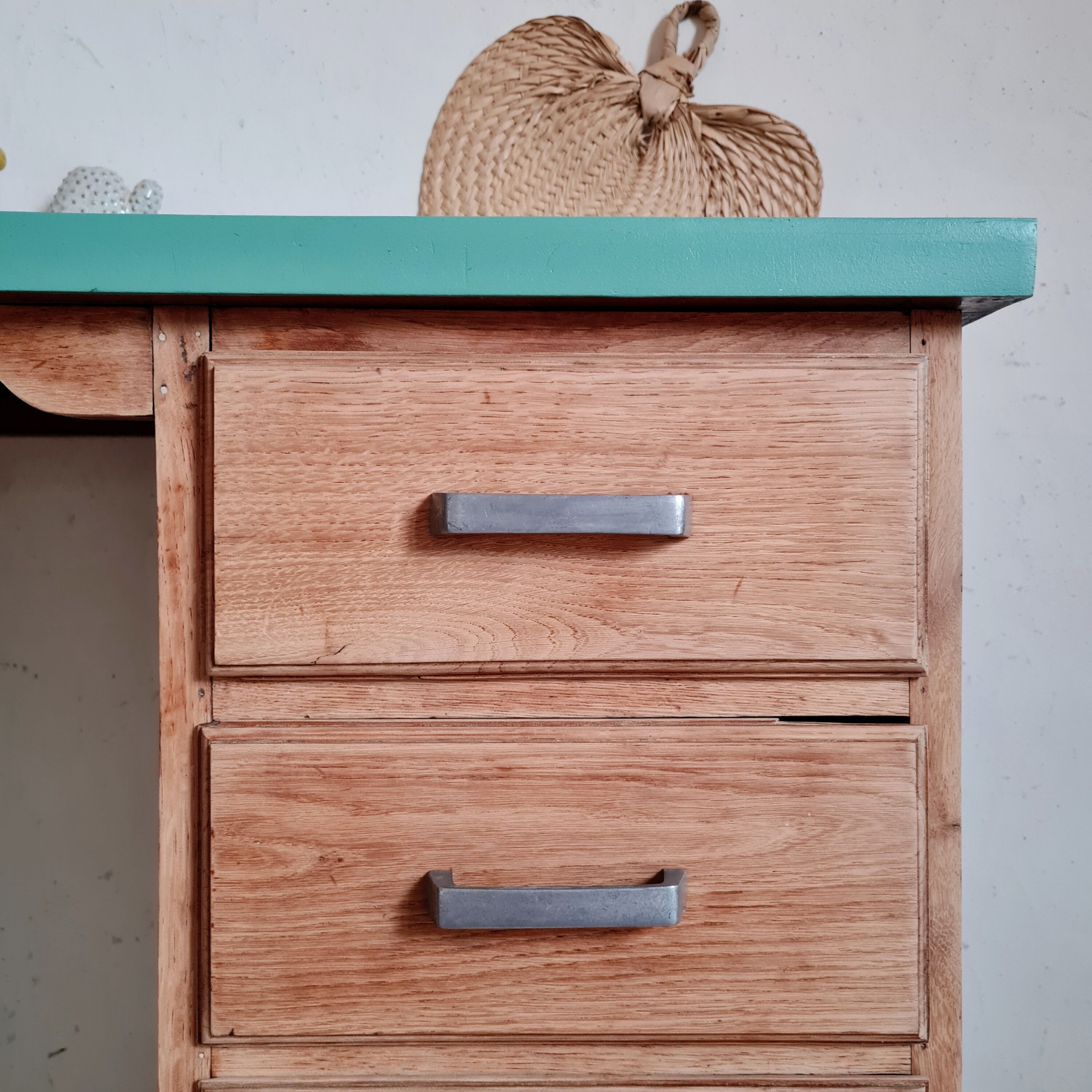 U.S. Green and Tropical Office