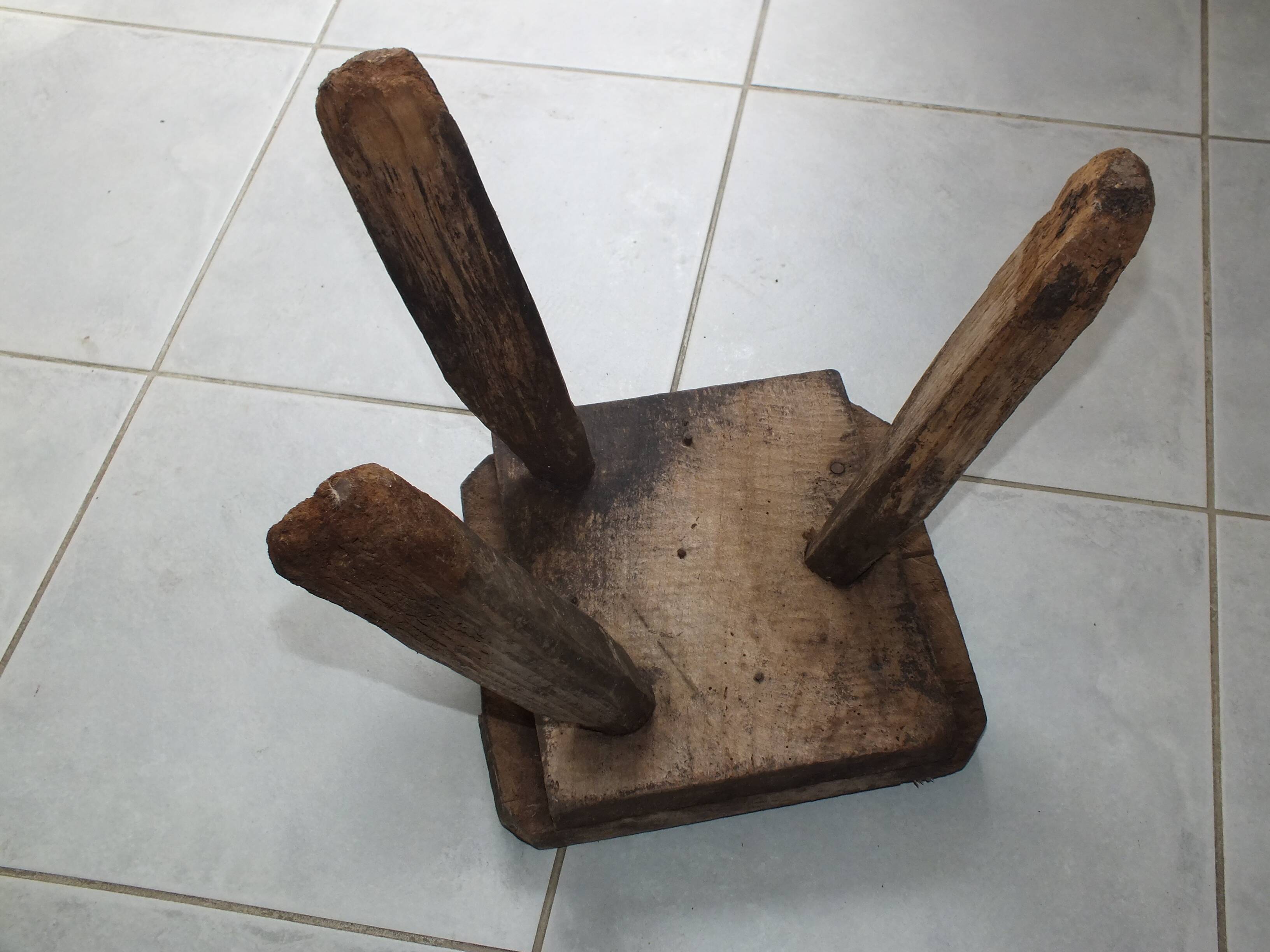 Small brutalist stool, norman farm tripod