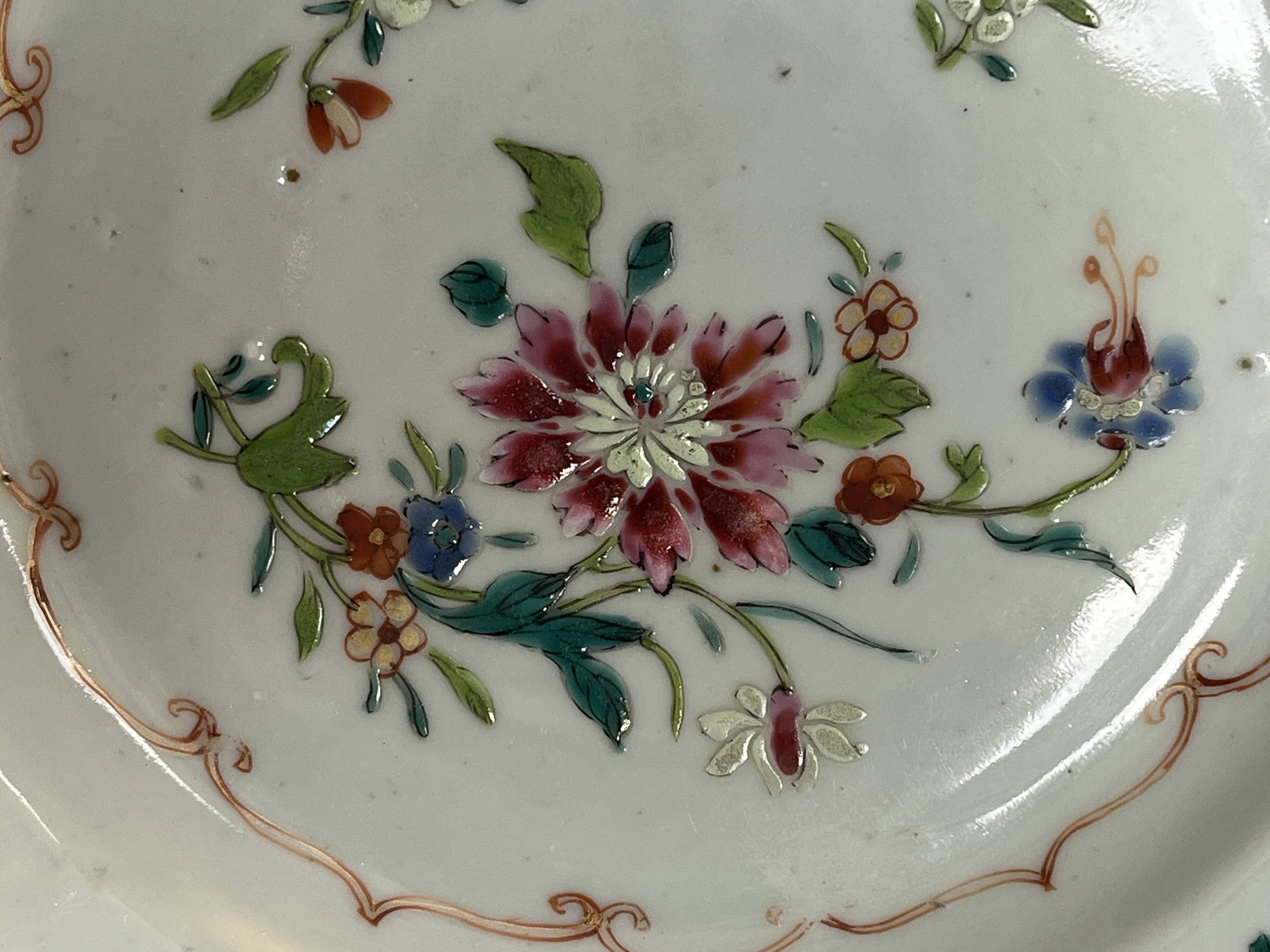 China, porcelain plate East India Company floral decoration 18th century