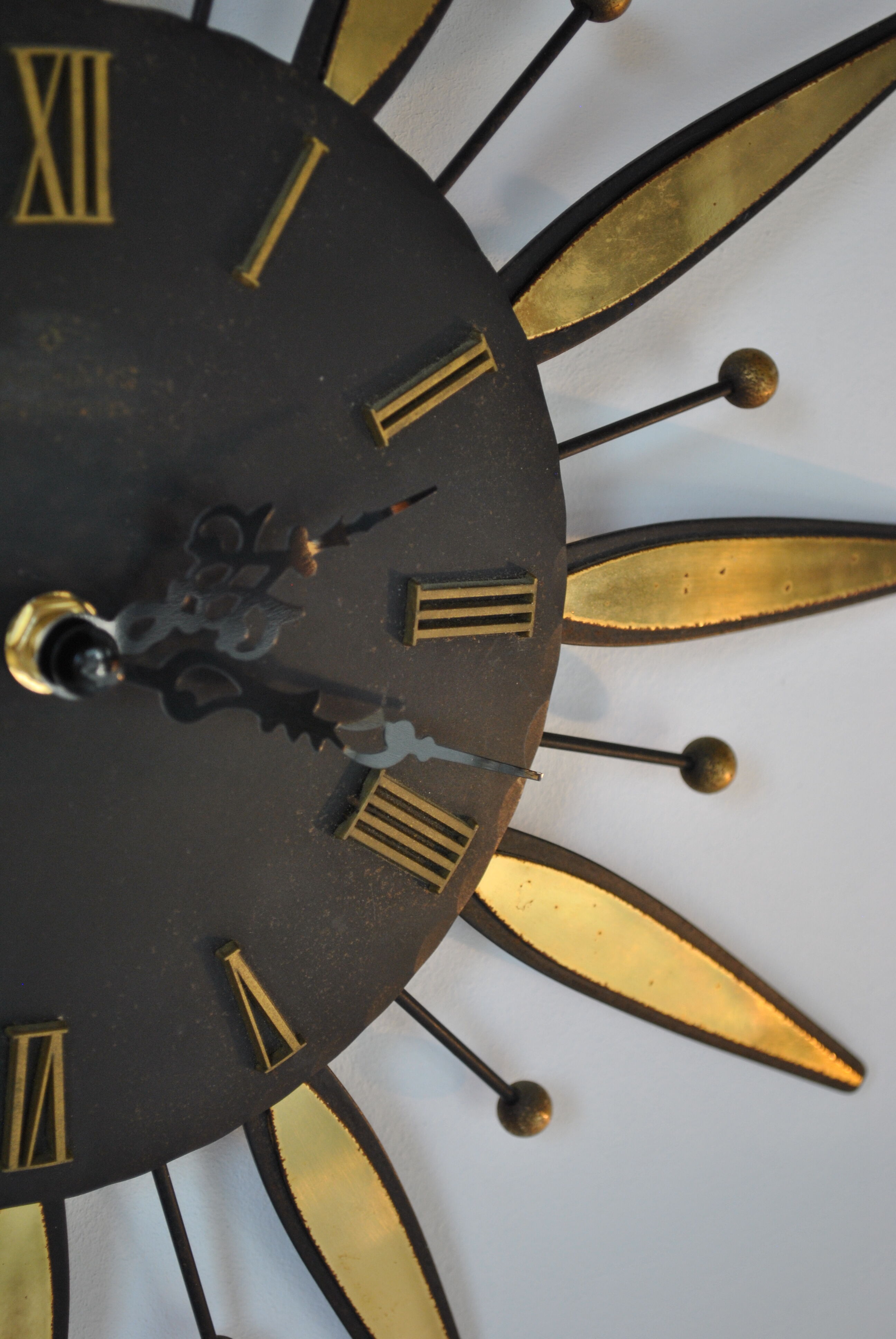 Vintage sun clock 1960