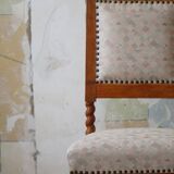 English-style baroque chair with twisted legs in elm, 1920s.