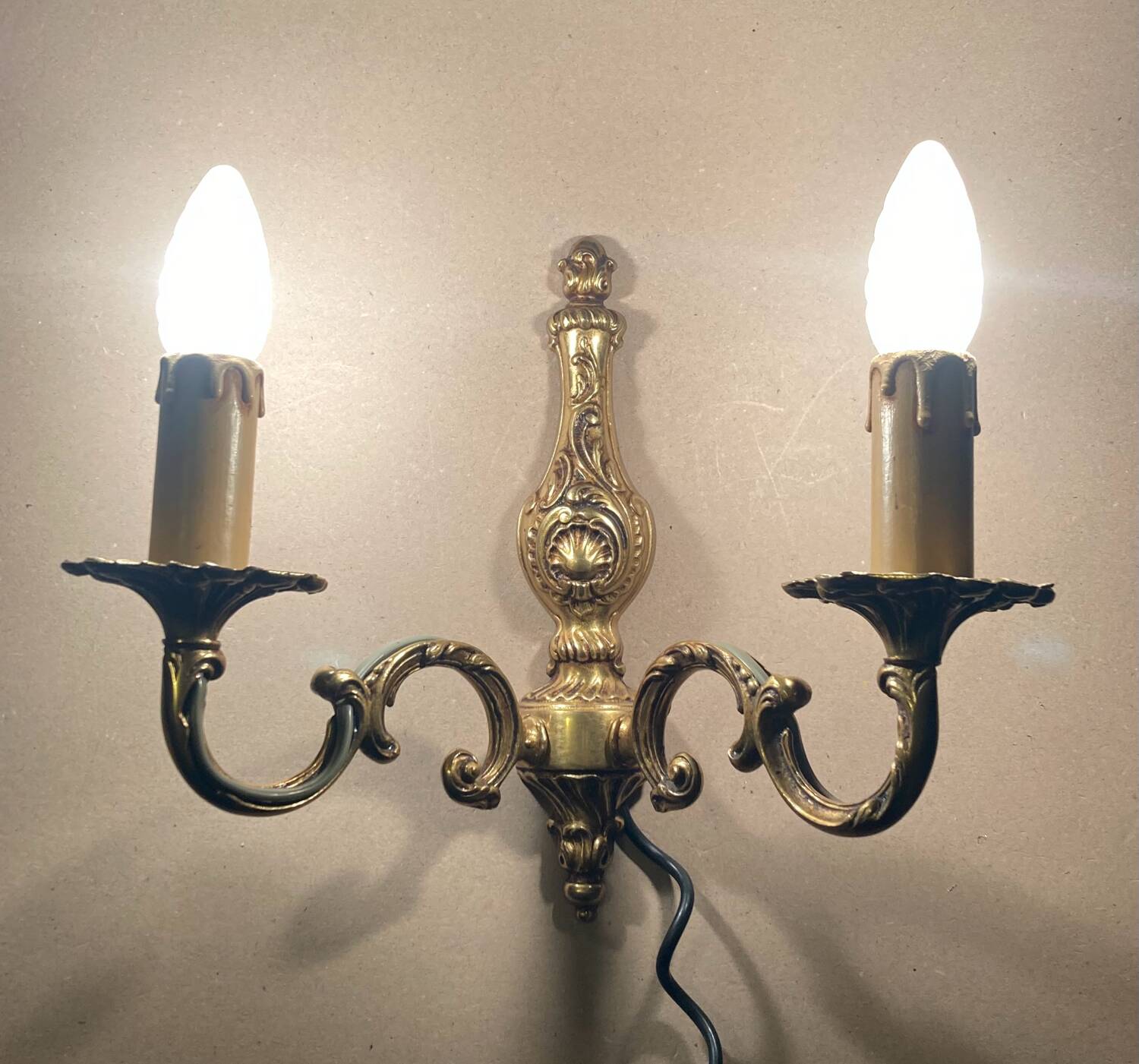 Applique double Style Louis XV en bronze doré époque XXe.