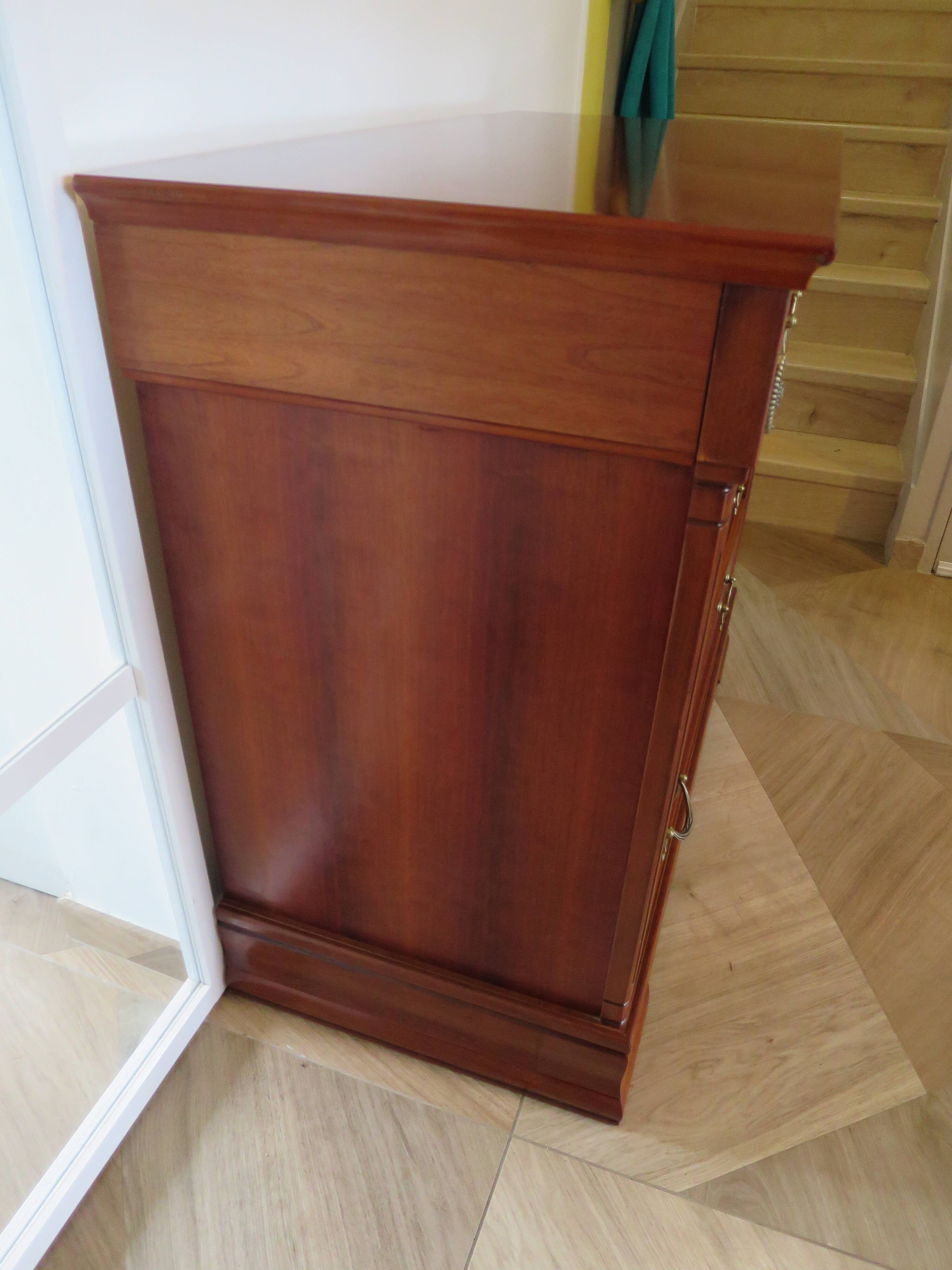 Commode 4 tiroirs – Teinte merisier – Imitation Style Empire – Années 80