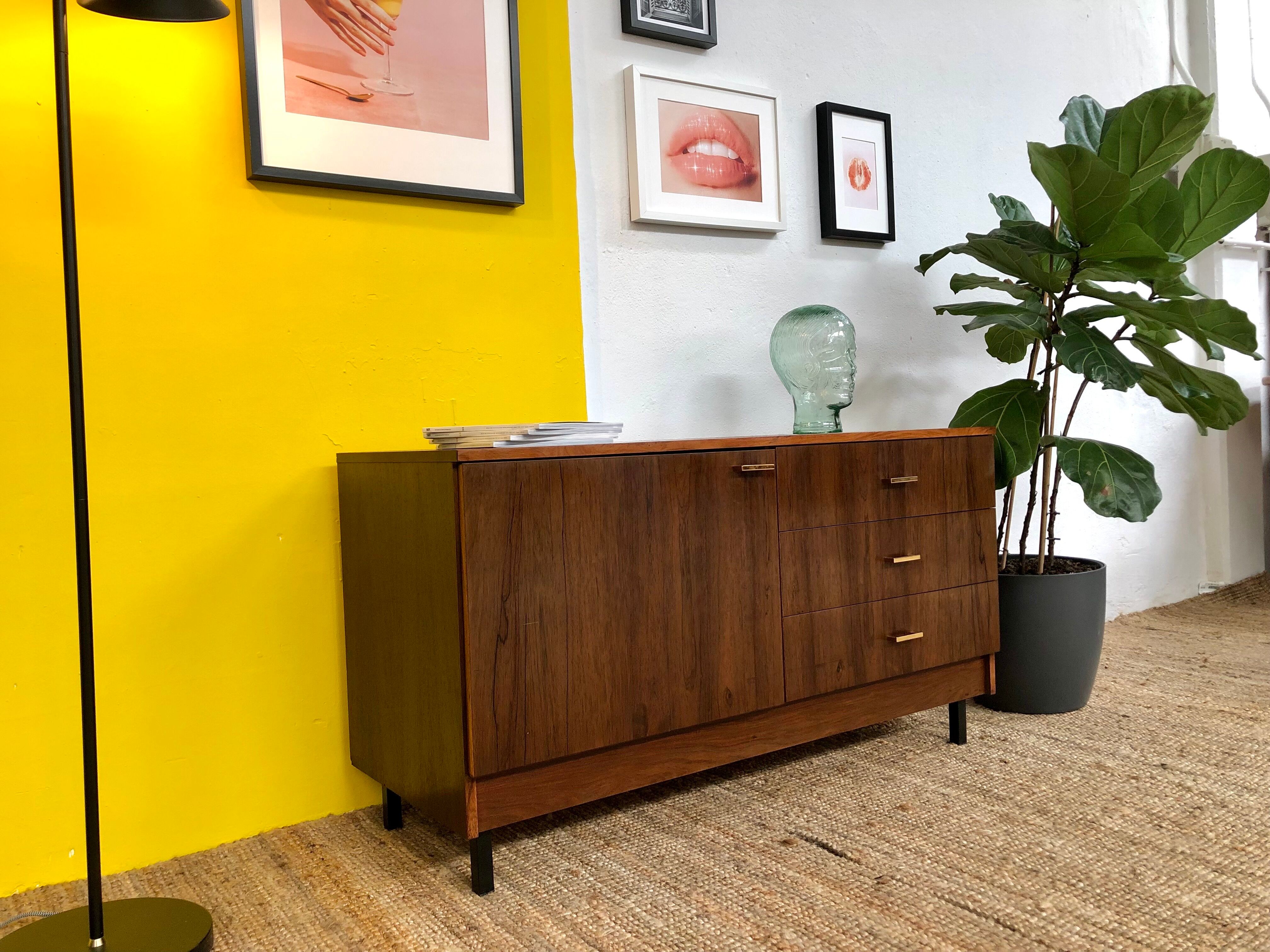 Scandinavian row 119 cm