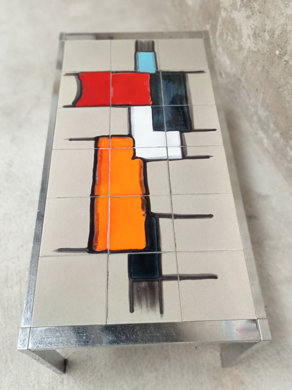 Ceramic coffee table