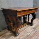 Table de milieu en noyer sculpté – Style Néo-Renaissance – XIXe siècle
