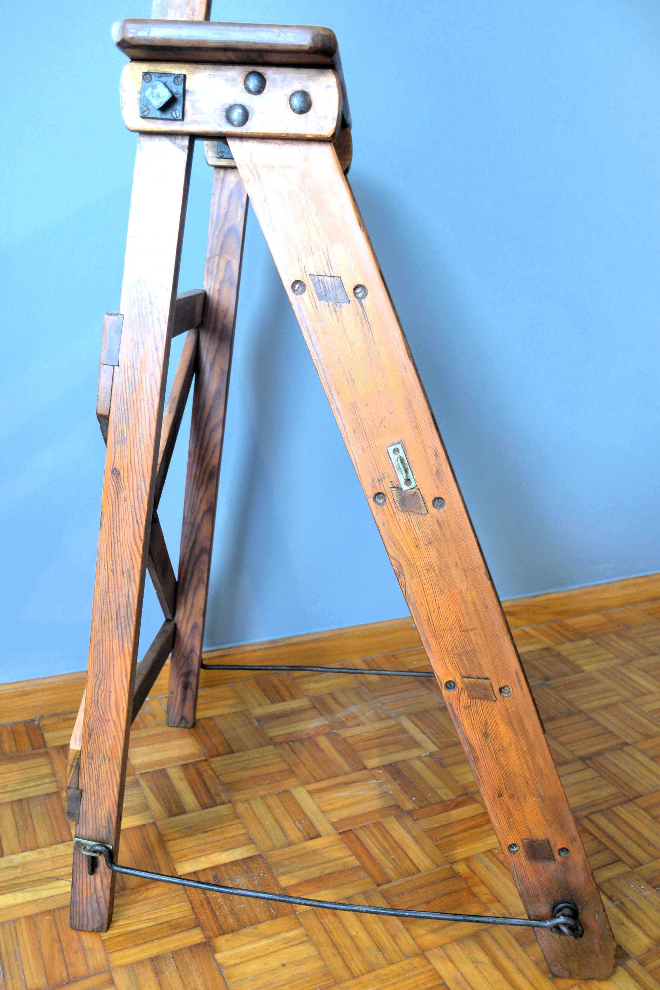 library stepladder