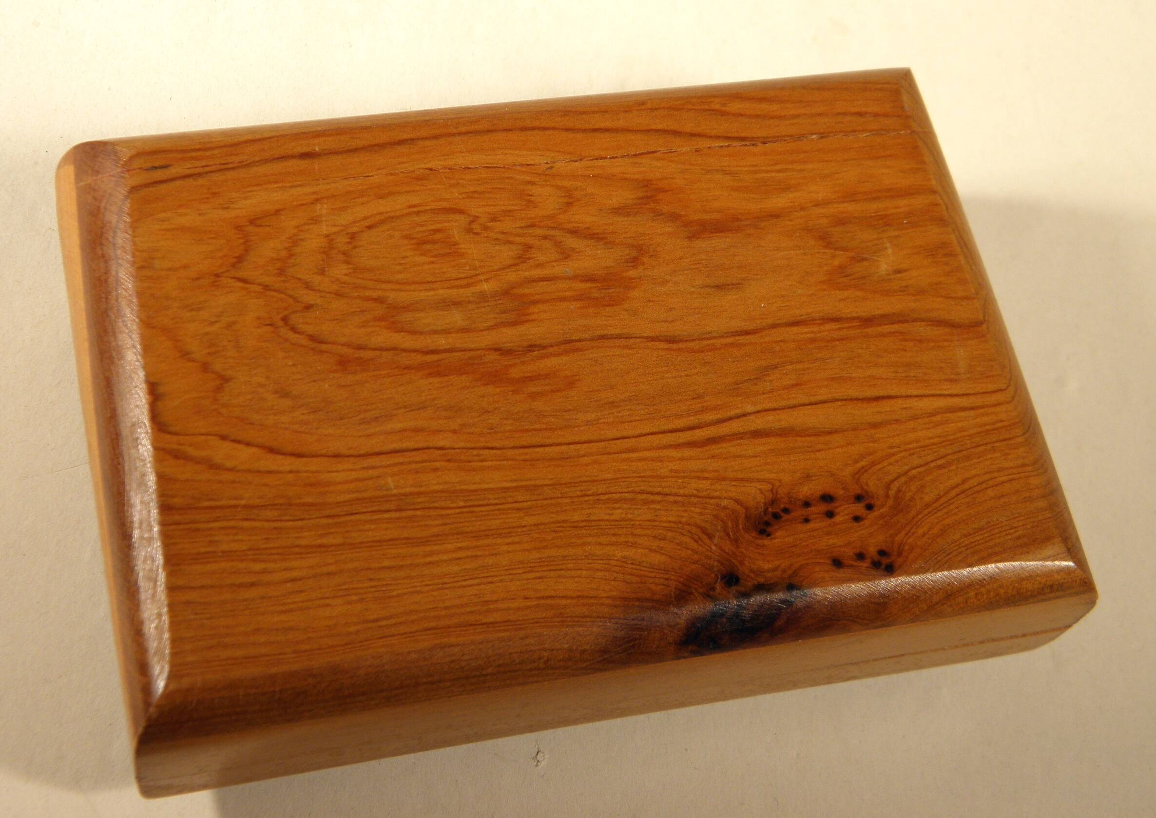 Thuja burl box 13 x 9