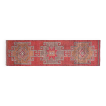 Tapis de couloir vintage turc Oushak fait main en laine et coton rose, années 1970