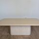 Table basse en travertin