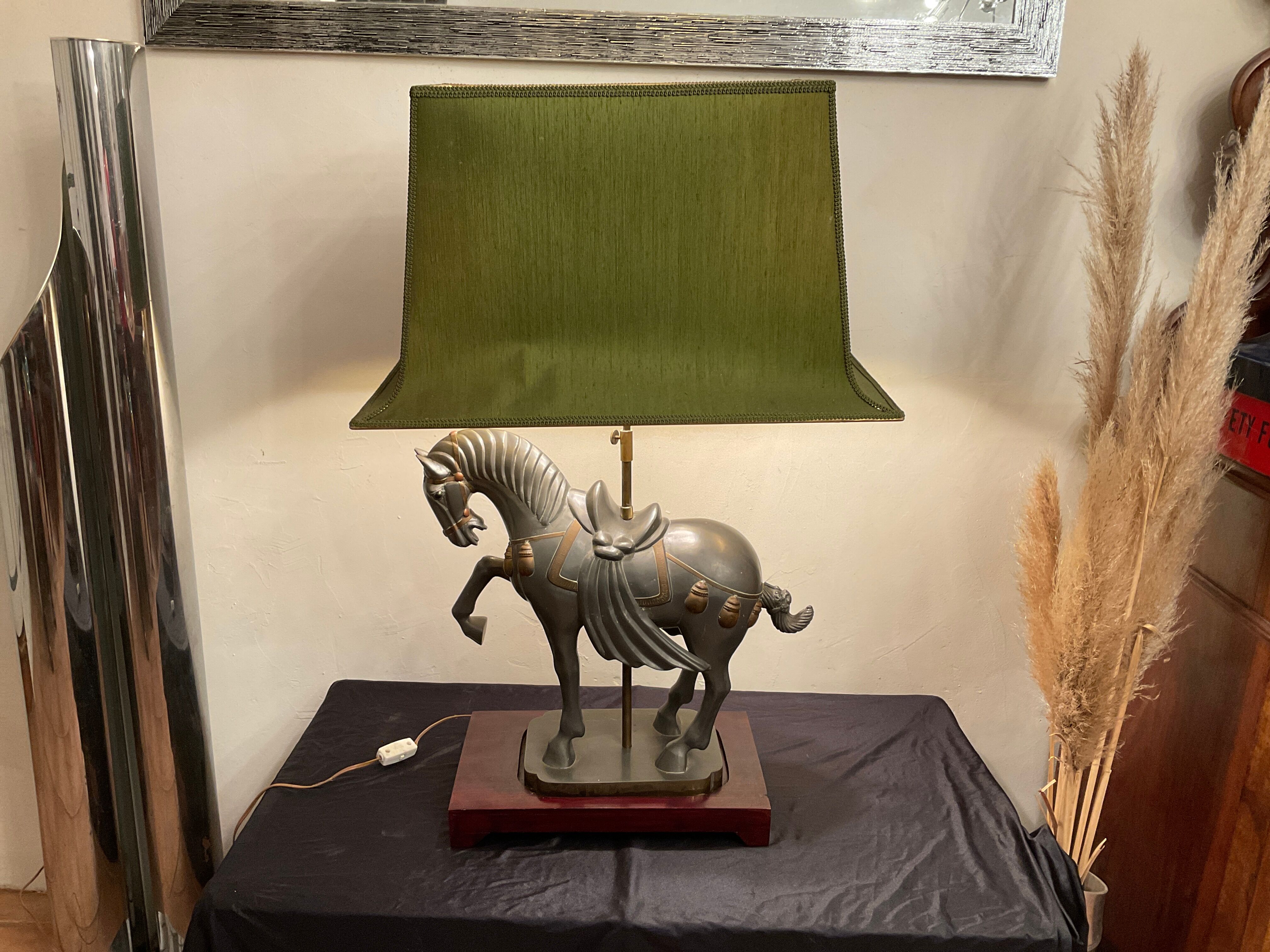Large vintage horse plight in tin, H103 cm