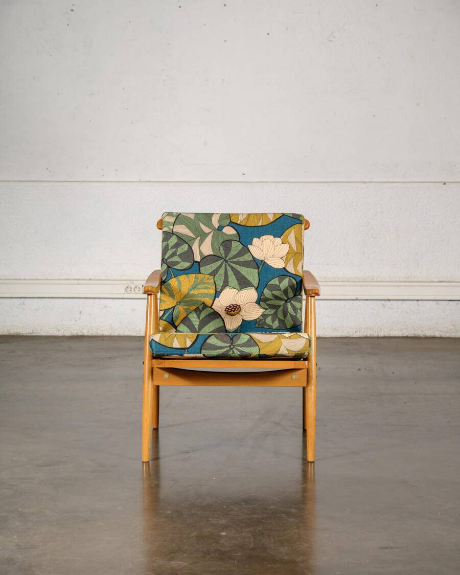 Boomerang armchair Thévenon fabric