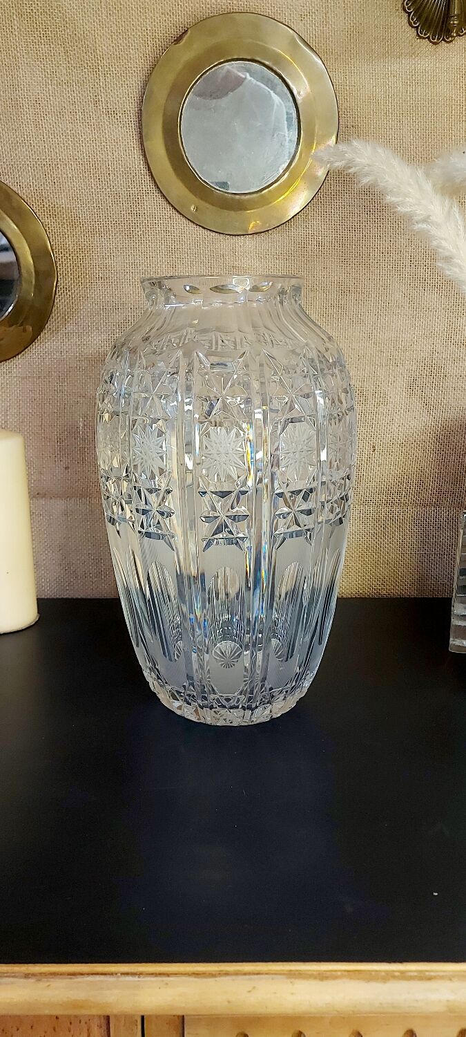Crystal vase