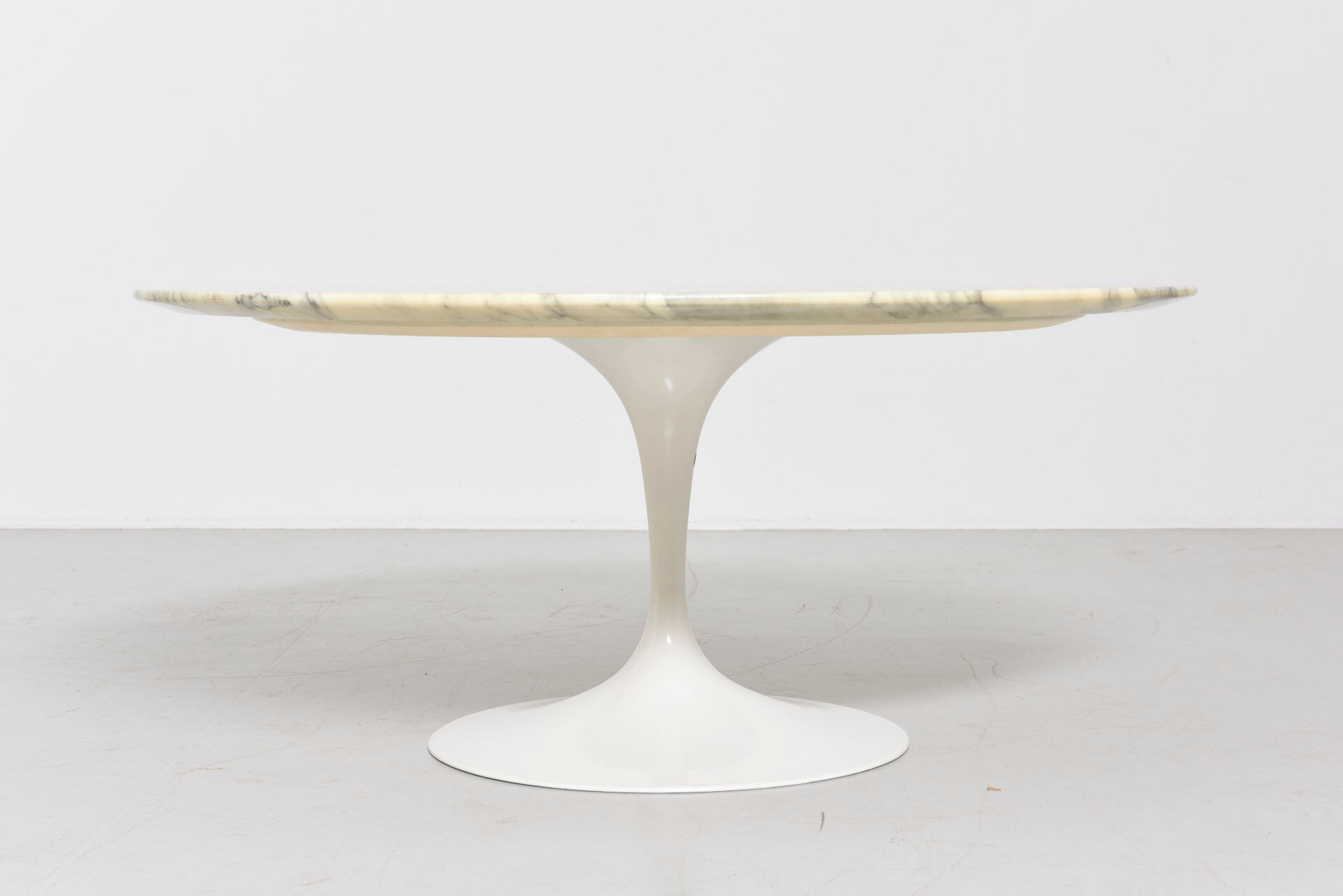 Table basse Saarinen Knoll