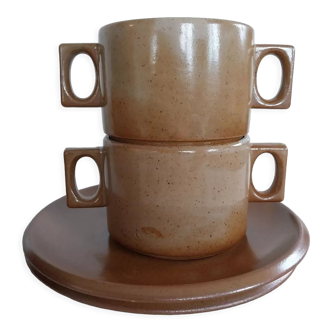 Brenne sandstone cups