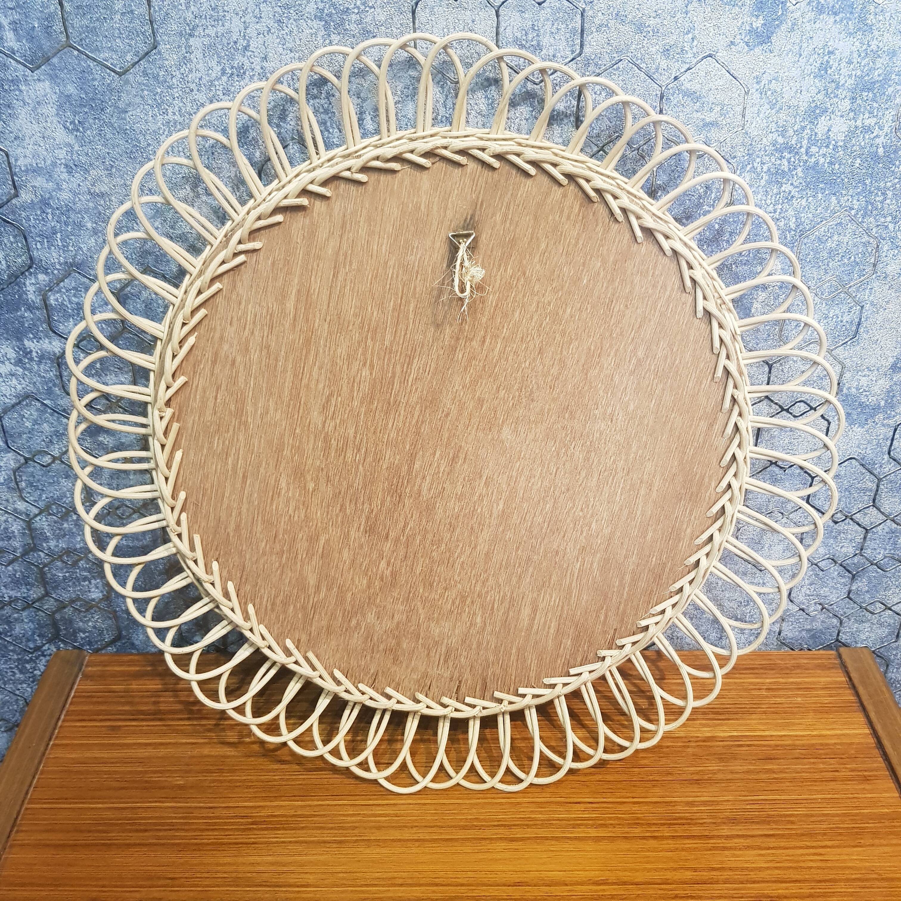 Rattan mirror 43cm