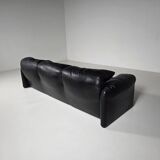 3-seater leather sofa by Vico Magistretti for Cassina, 1970.
