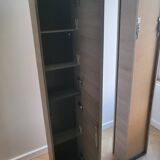 Bathroom column