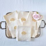6 Serviettes en tissu de coton avec anagramme "GB", jaune clair, broderie damassée.