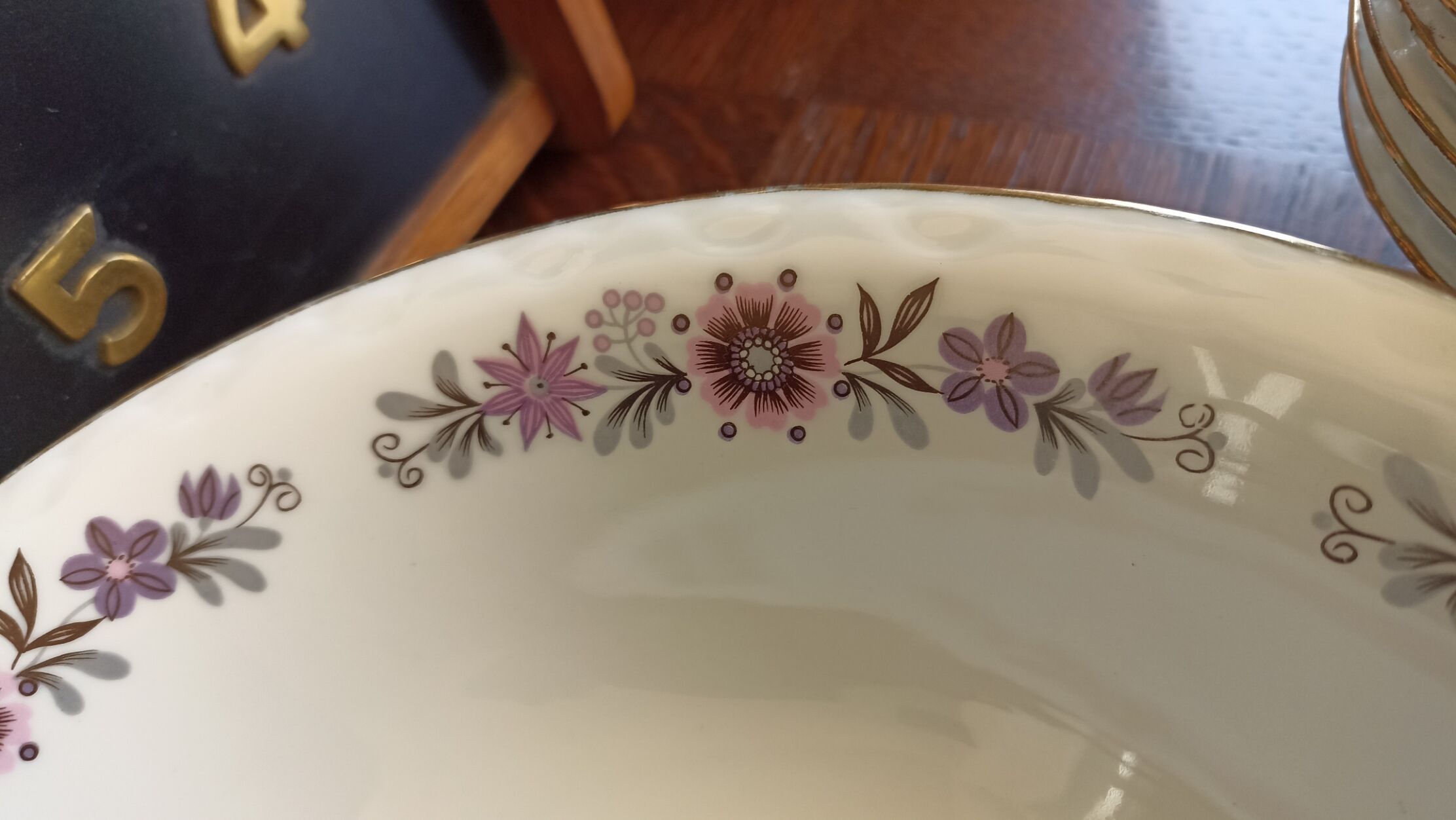 Paris porcelain dessert service