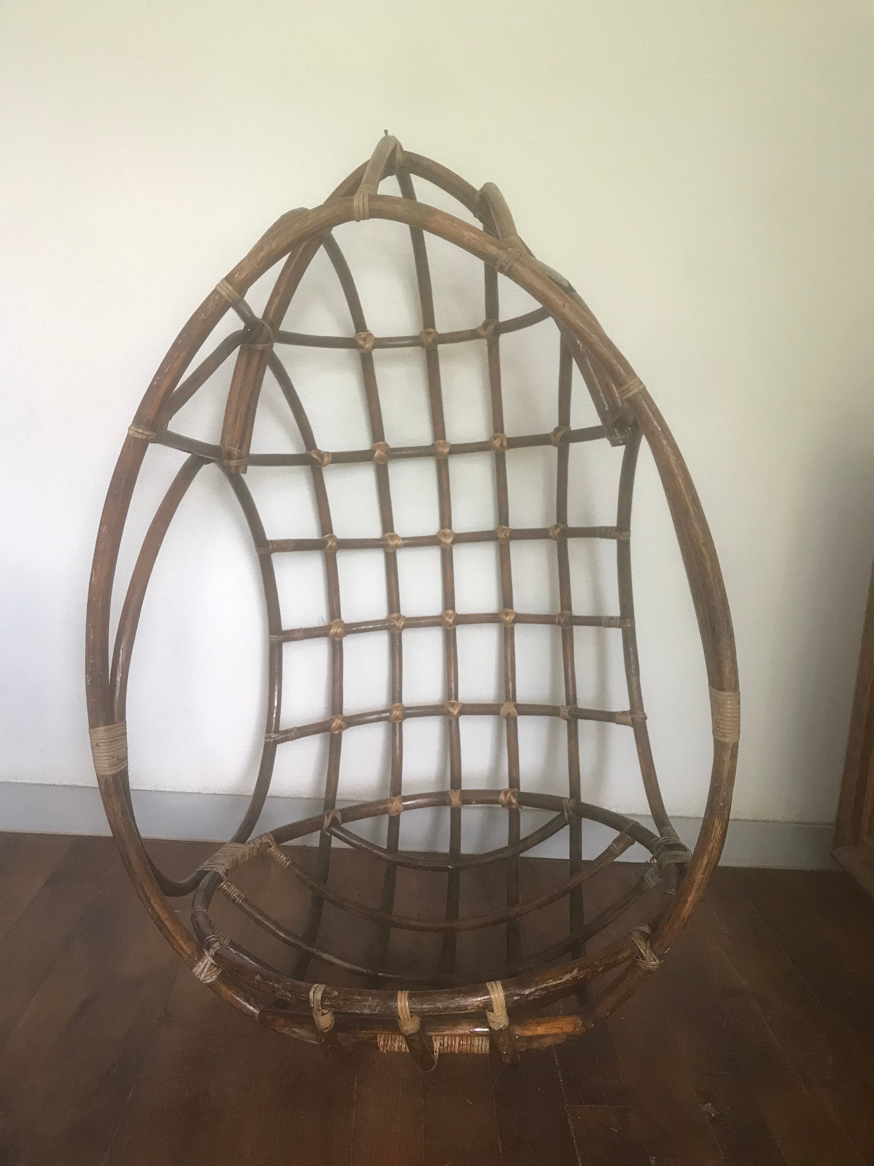 Fauteuil suspendu rotin /bambou 1970 vintage
