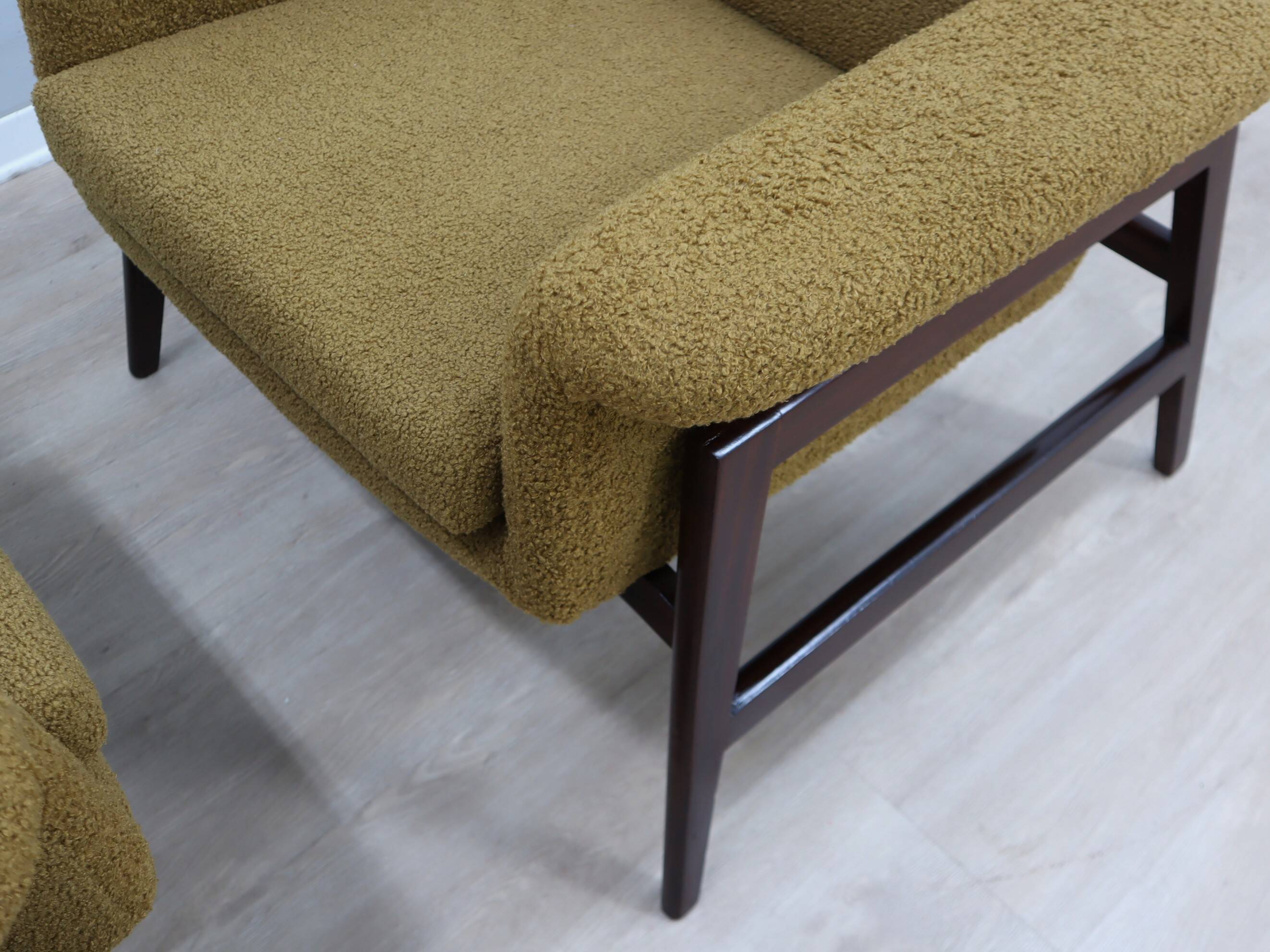 Mid century armchairs Gianfranco Frattini style 1950s