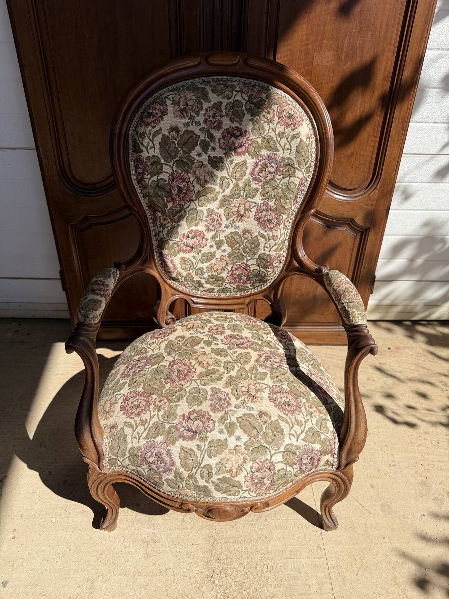 Antique Louis XV cabriolet armchair - floral fabric