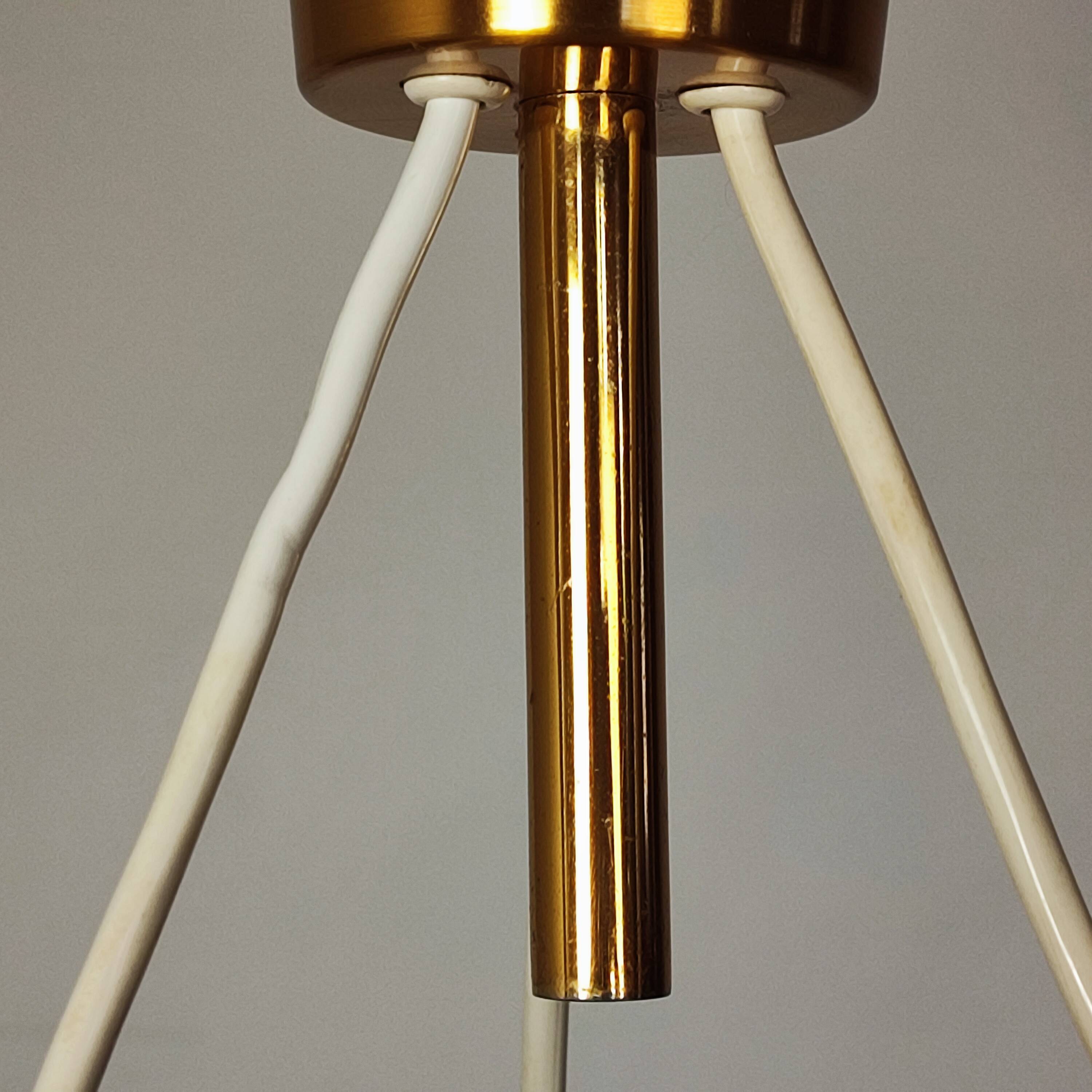 3 globe pendant chandelier