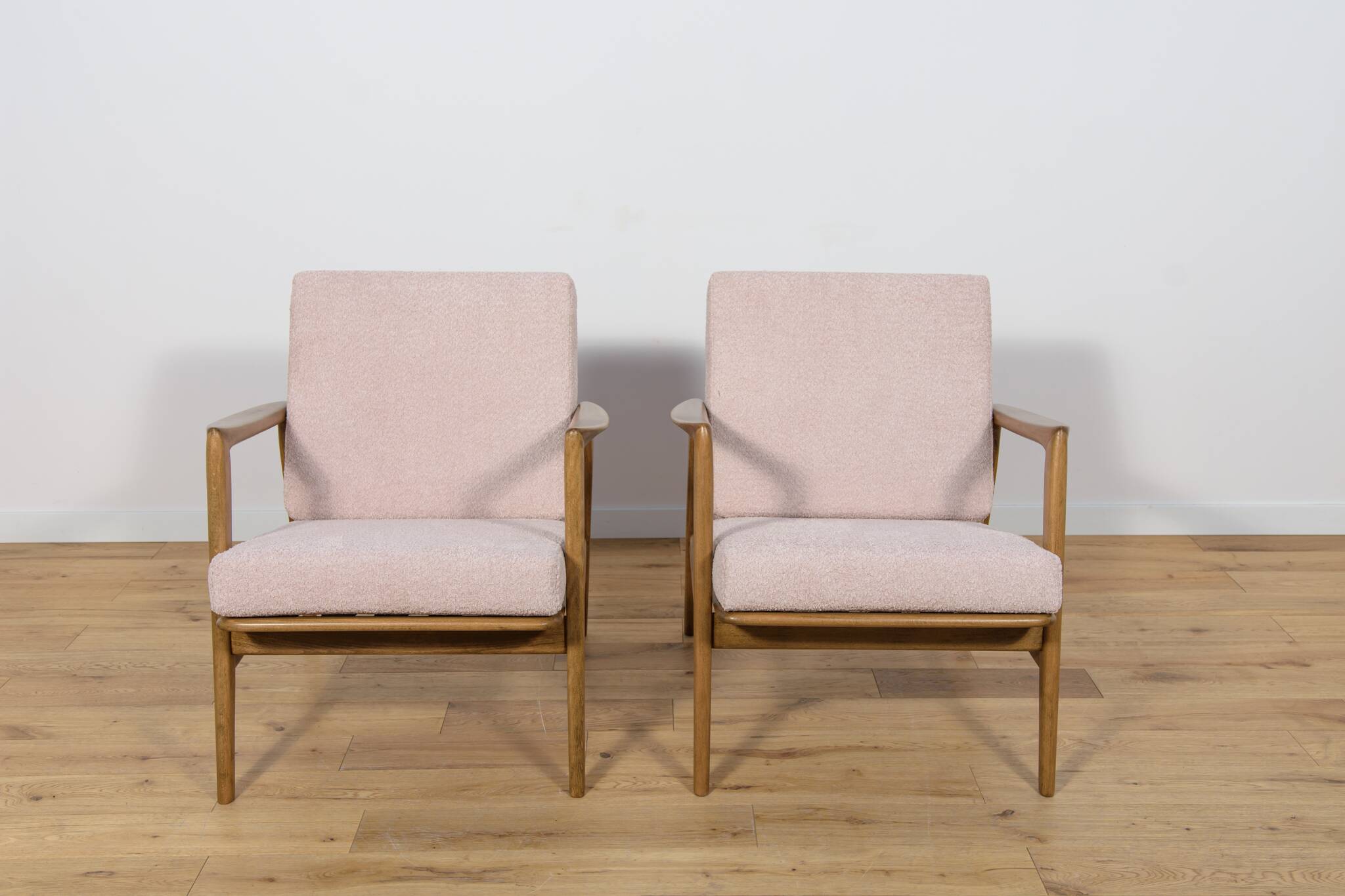 Fauteuils Mid Century de TON, 1960s, Set de 2