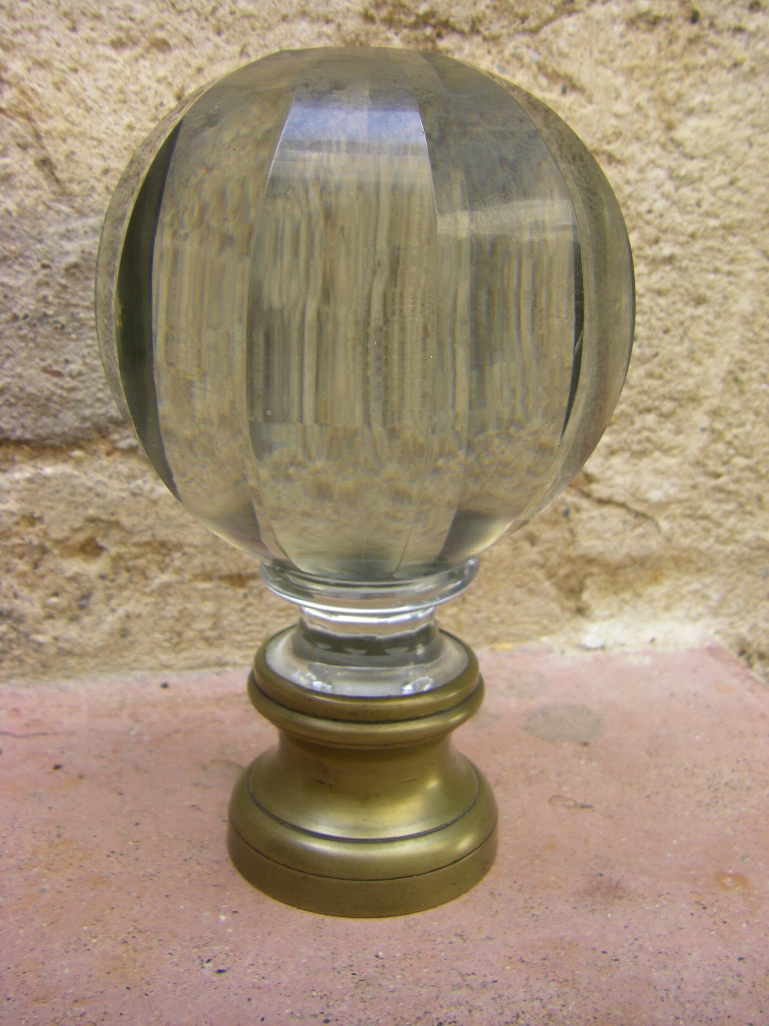 Crystal staircase ball