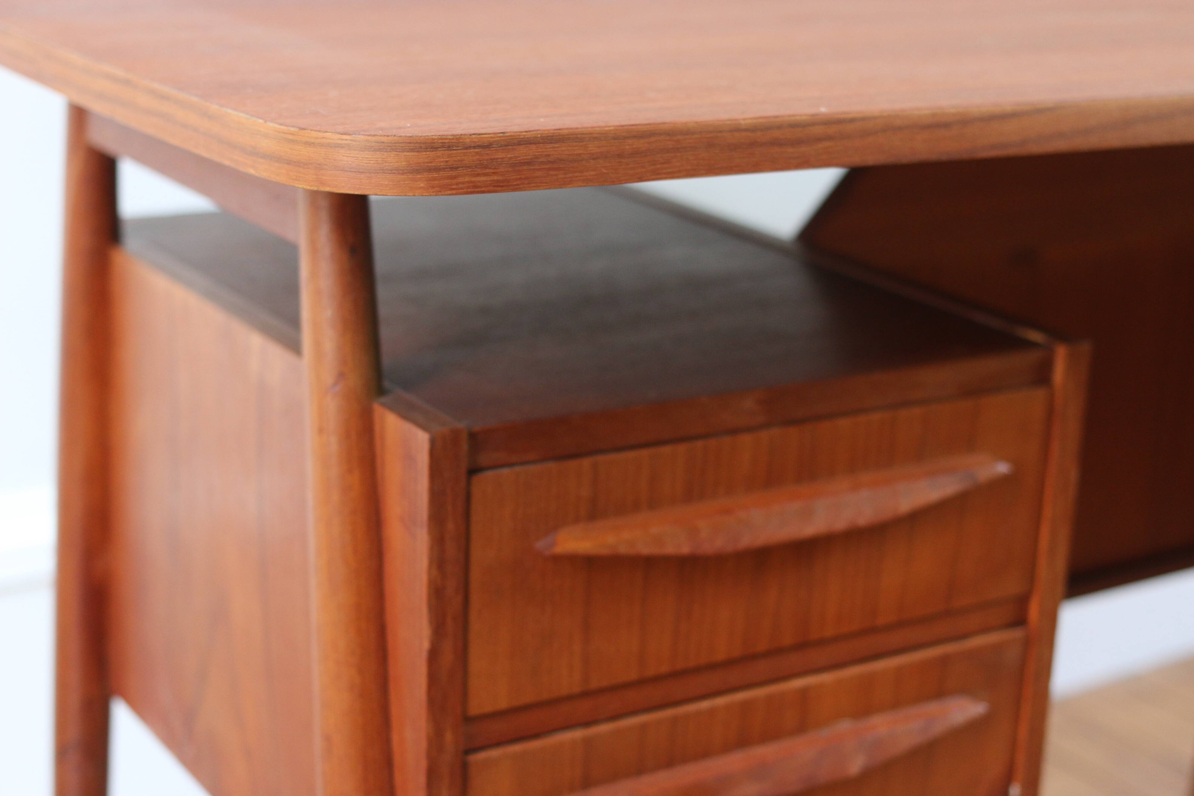 Small Scandinavian teak desk by Gunnar Nielsen for Tibergaard 1960