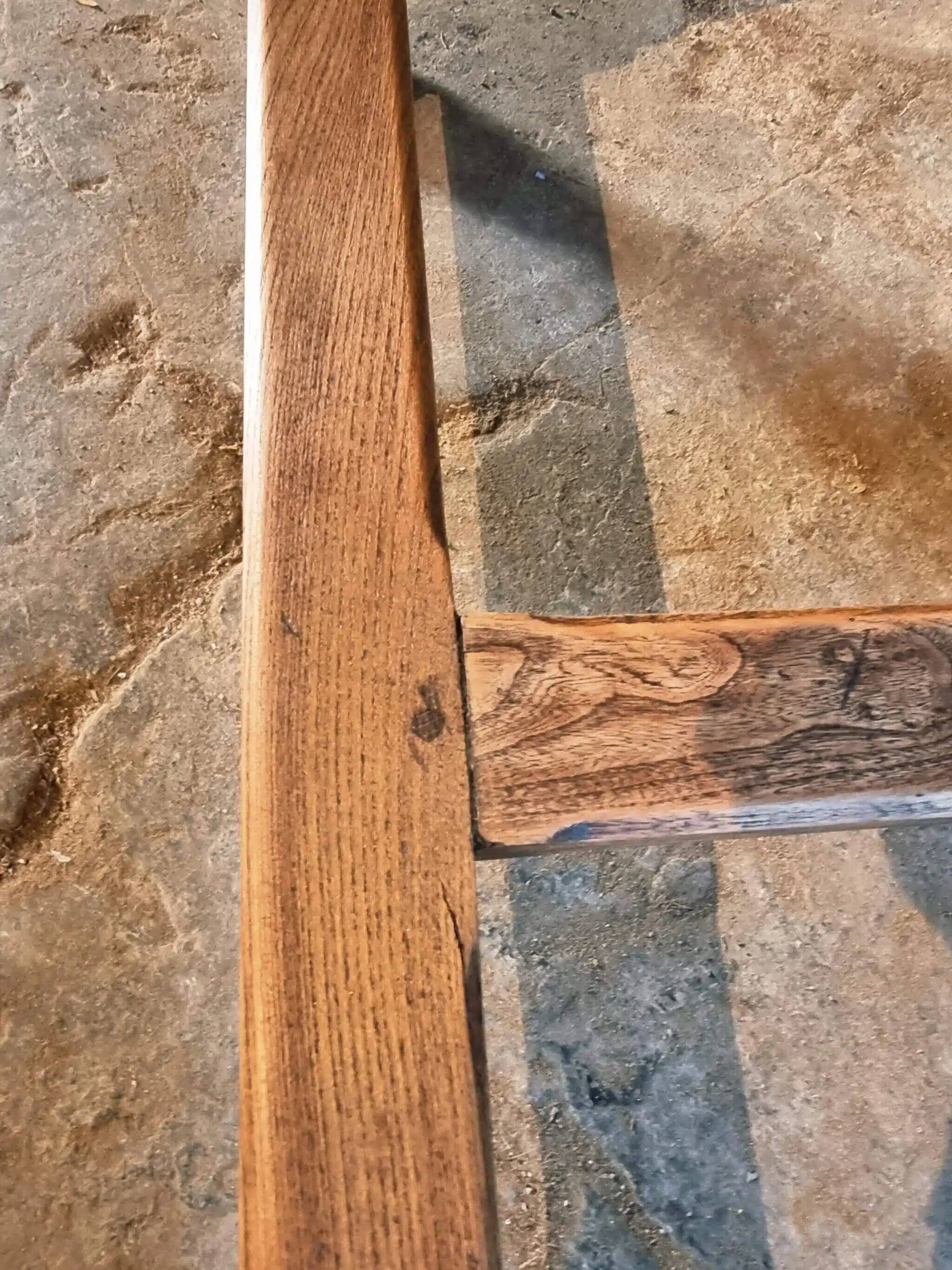 Antique French oak and elm dining table – Early 20th century farmhouse table with turned legs