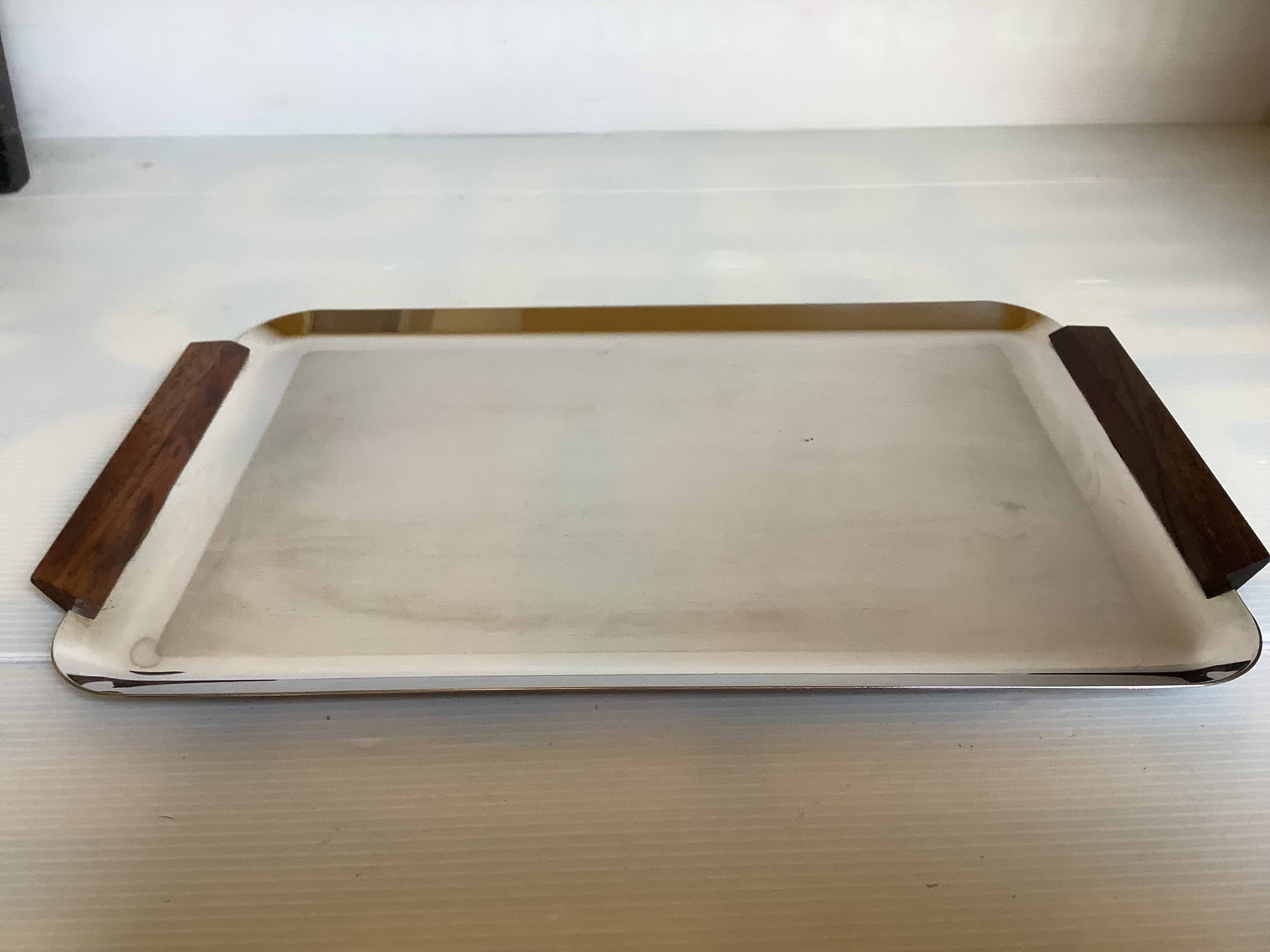 Plateau, plat en métal et bois style scandinave