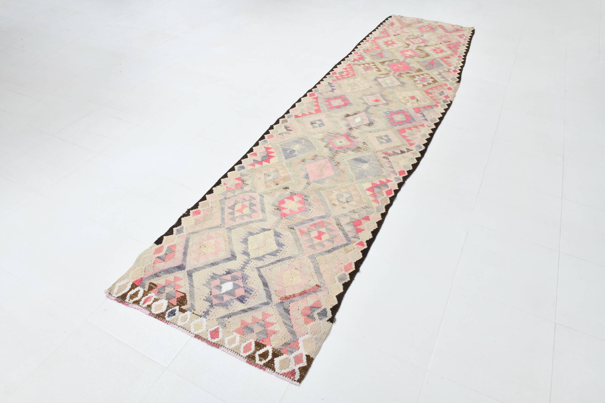 3x12 Pink & Beige Geometric Kilim Runner Rug, 94x378Cm