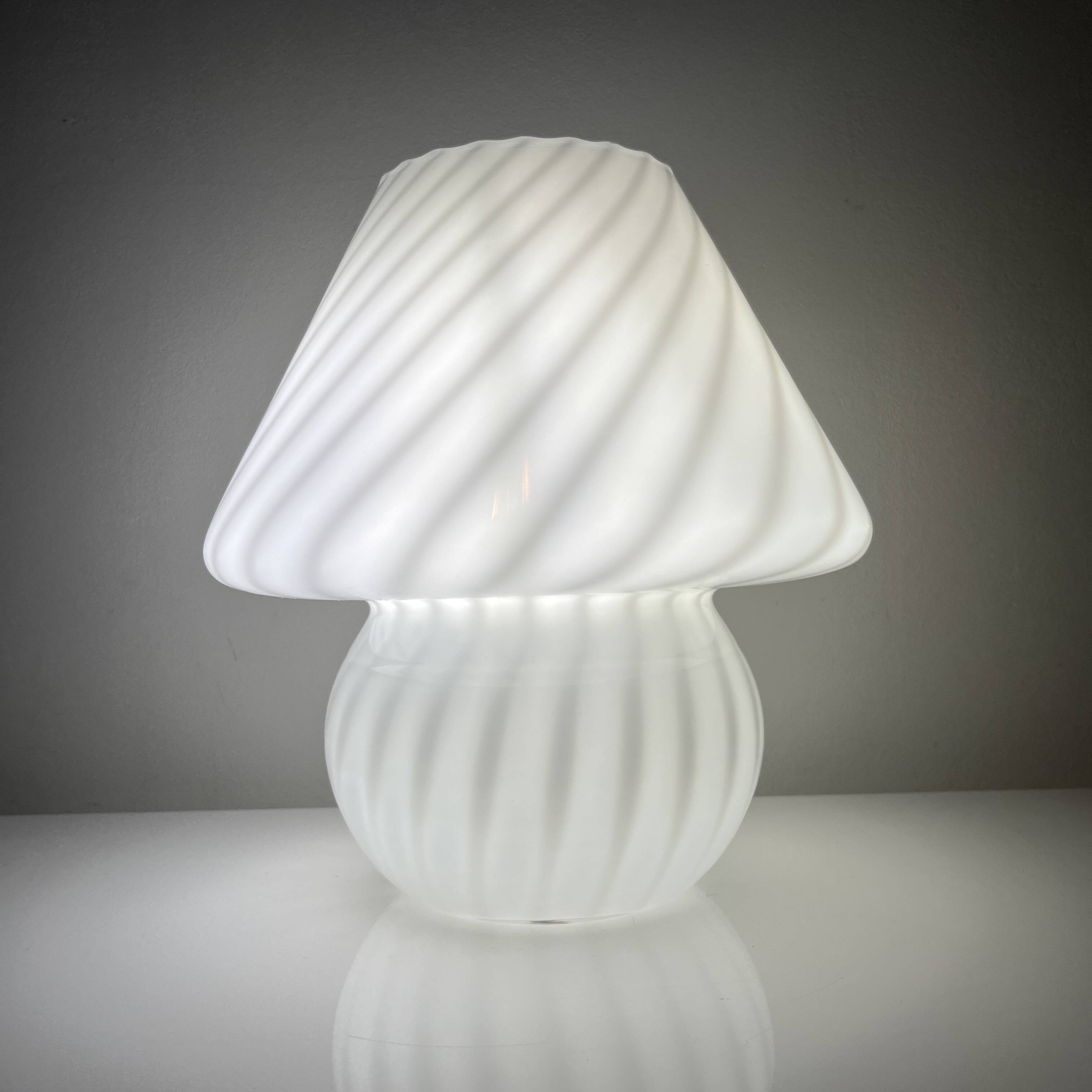 Vintage Murano Italy mushroom lamp with glossy white spiral decoration