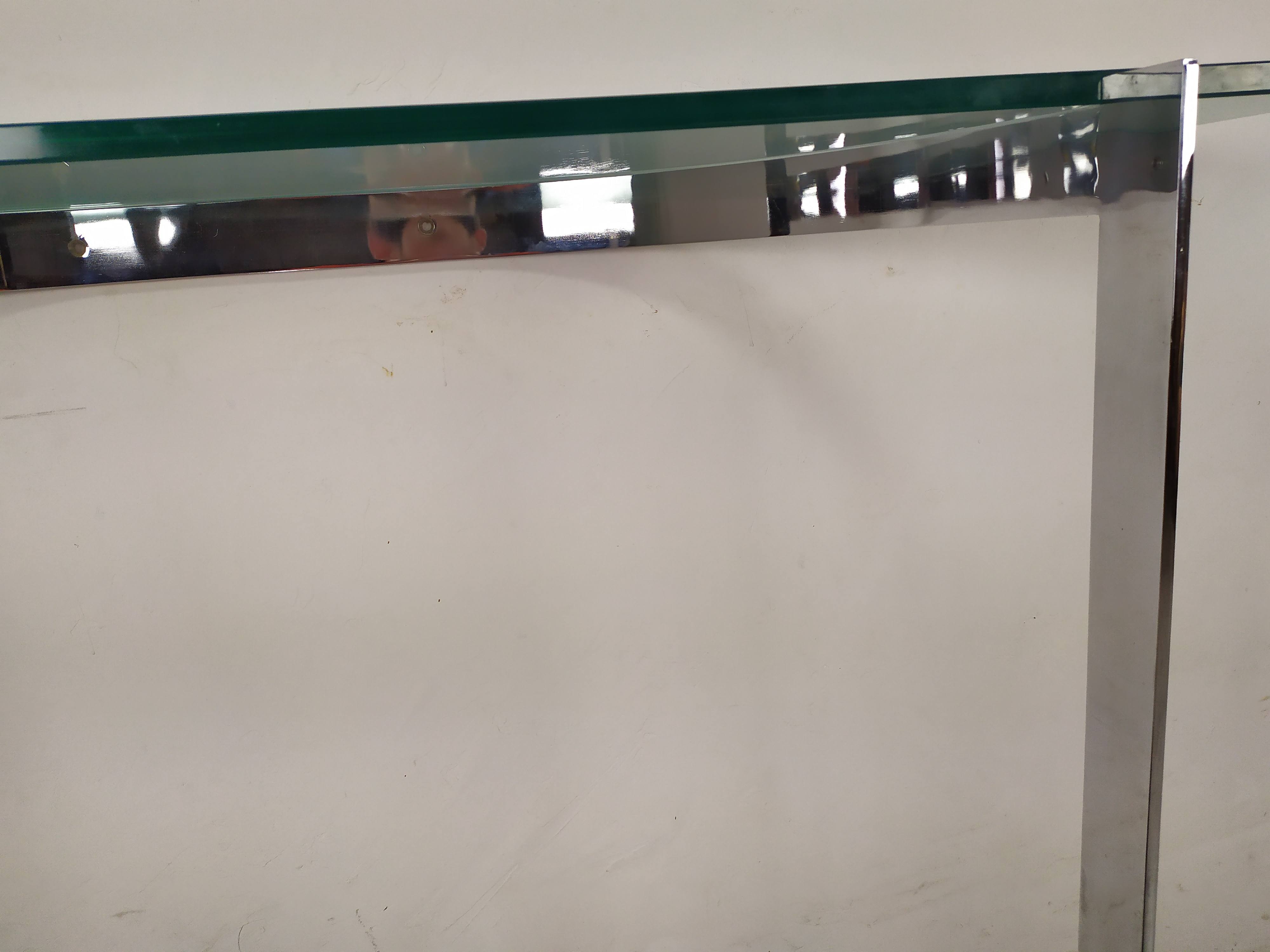 Console design chrome 1970