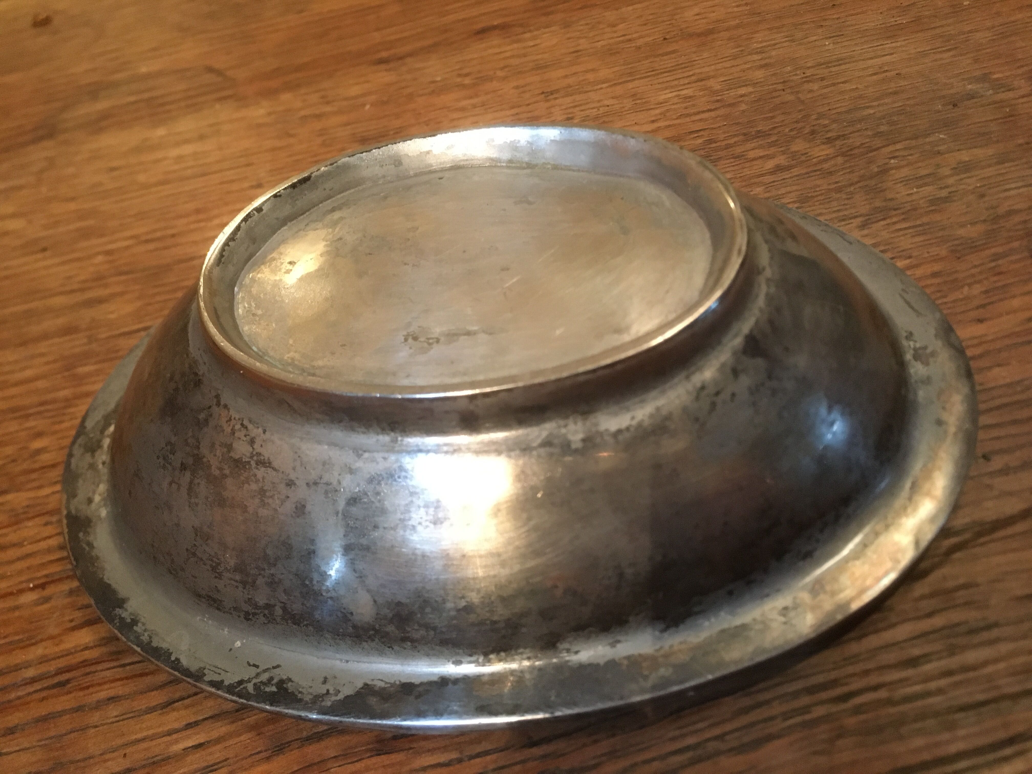 Silver metal soap holder