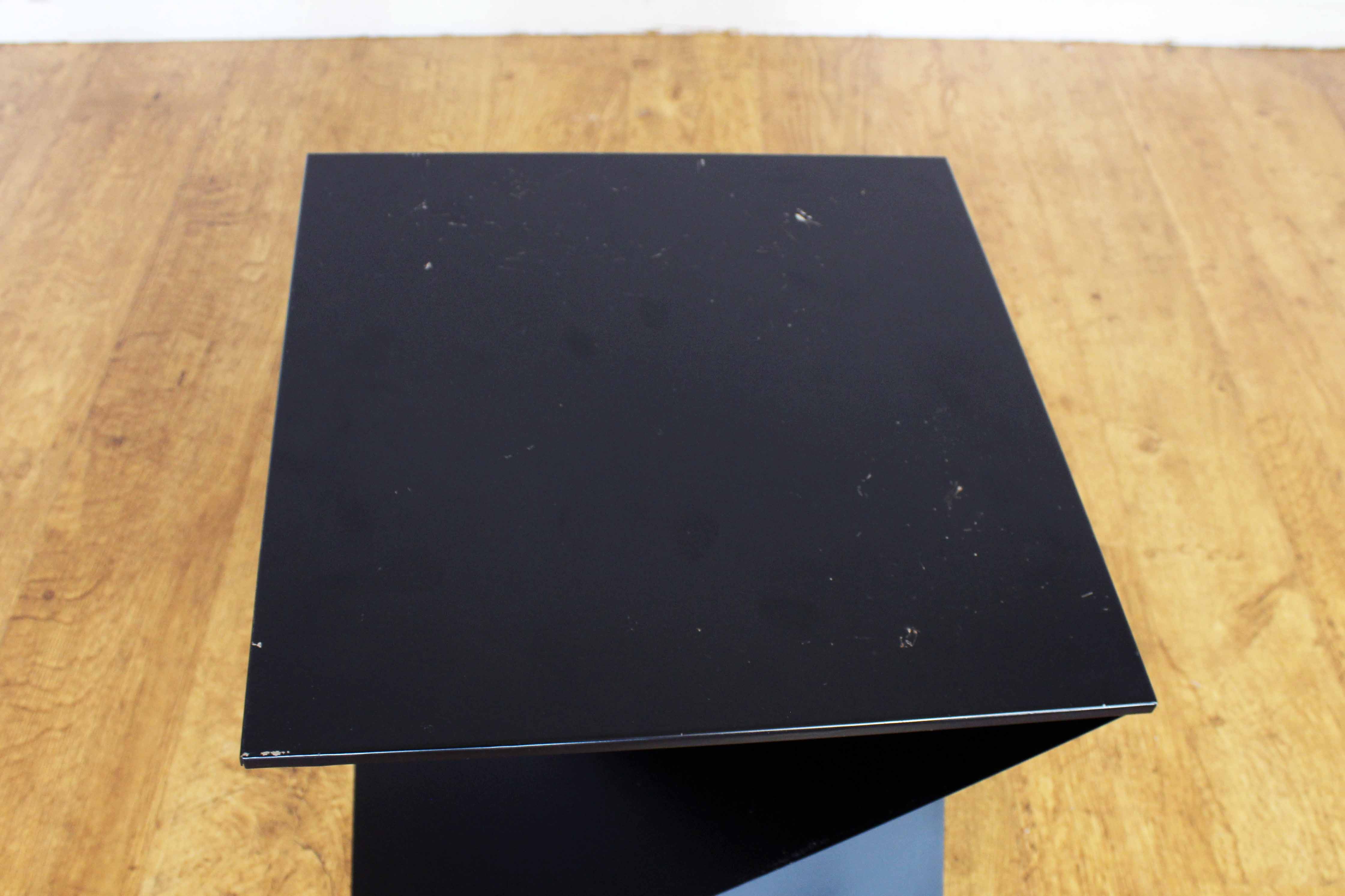 Table basse bout de canapé "origami" 1980