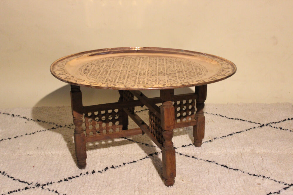 Traditional table