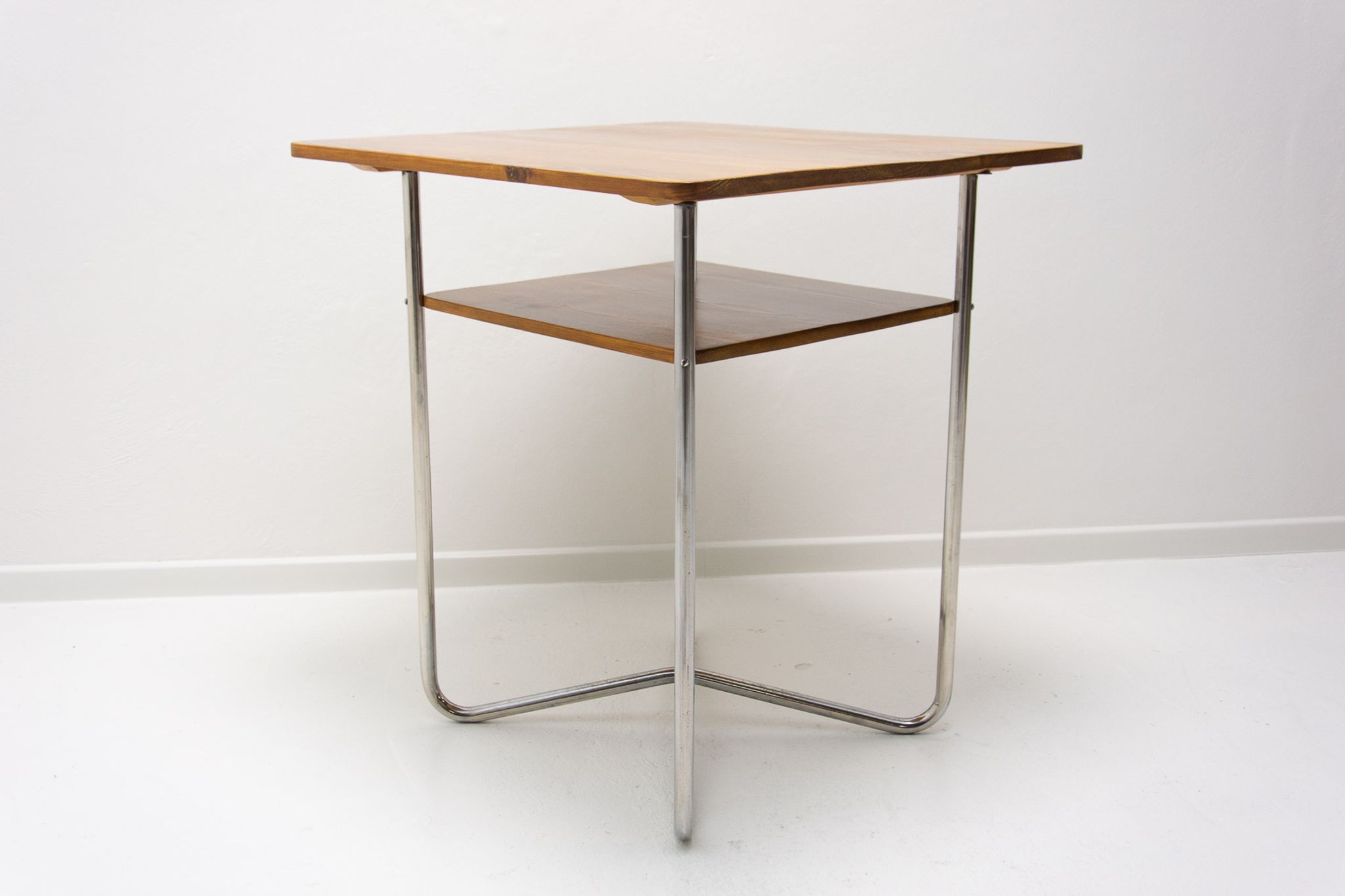 Bauhaus coffee table, Czechoslovakia, 1930´s