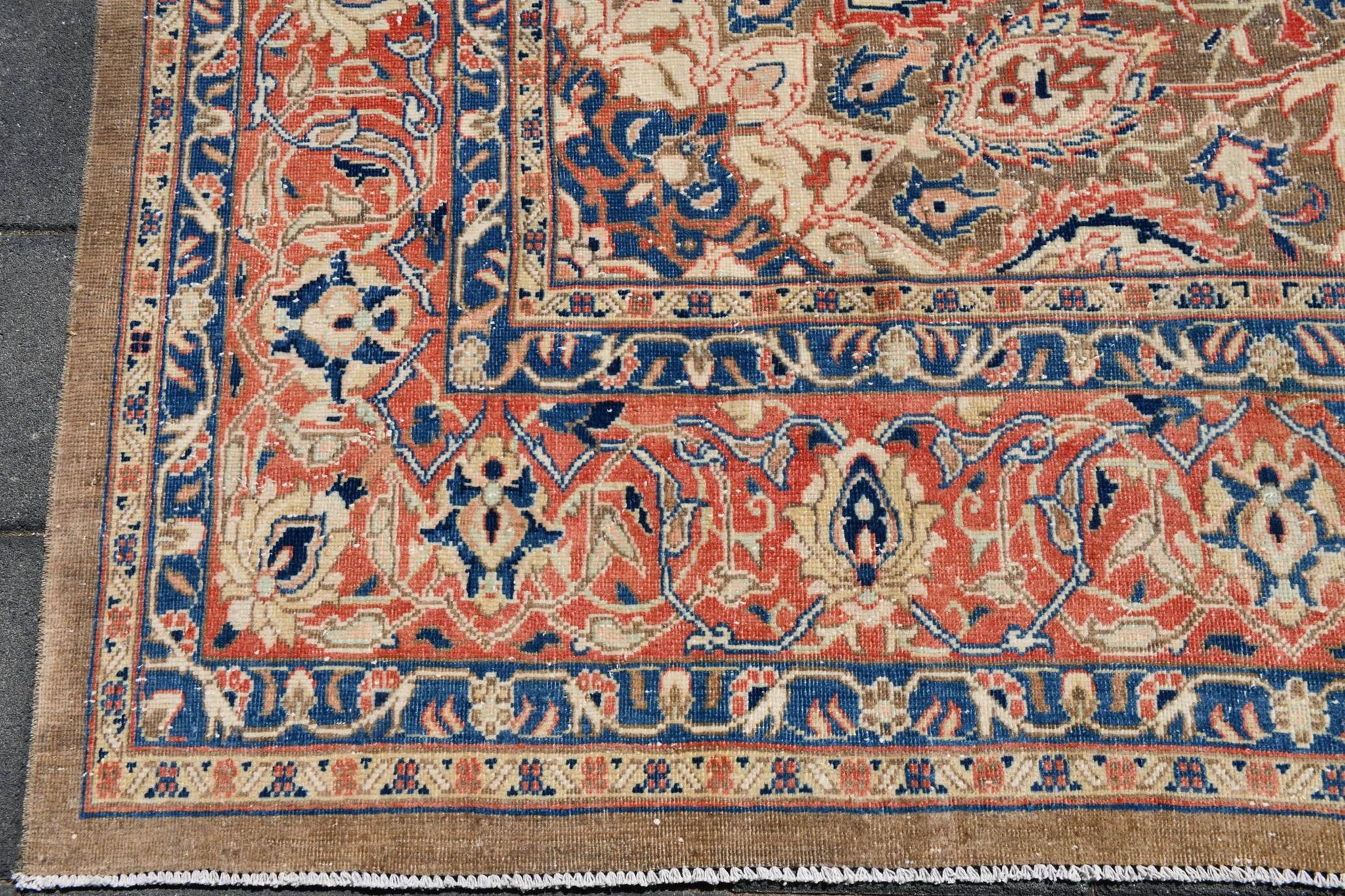 Large Antique Persian Carpet 300x397 cm, Medallion and Floral Patterns