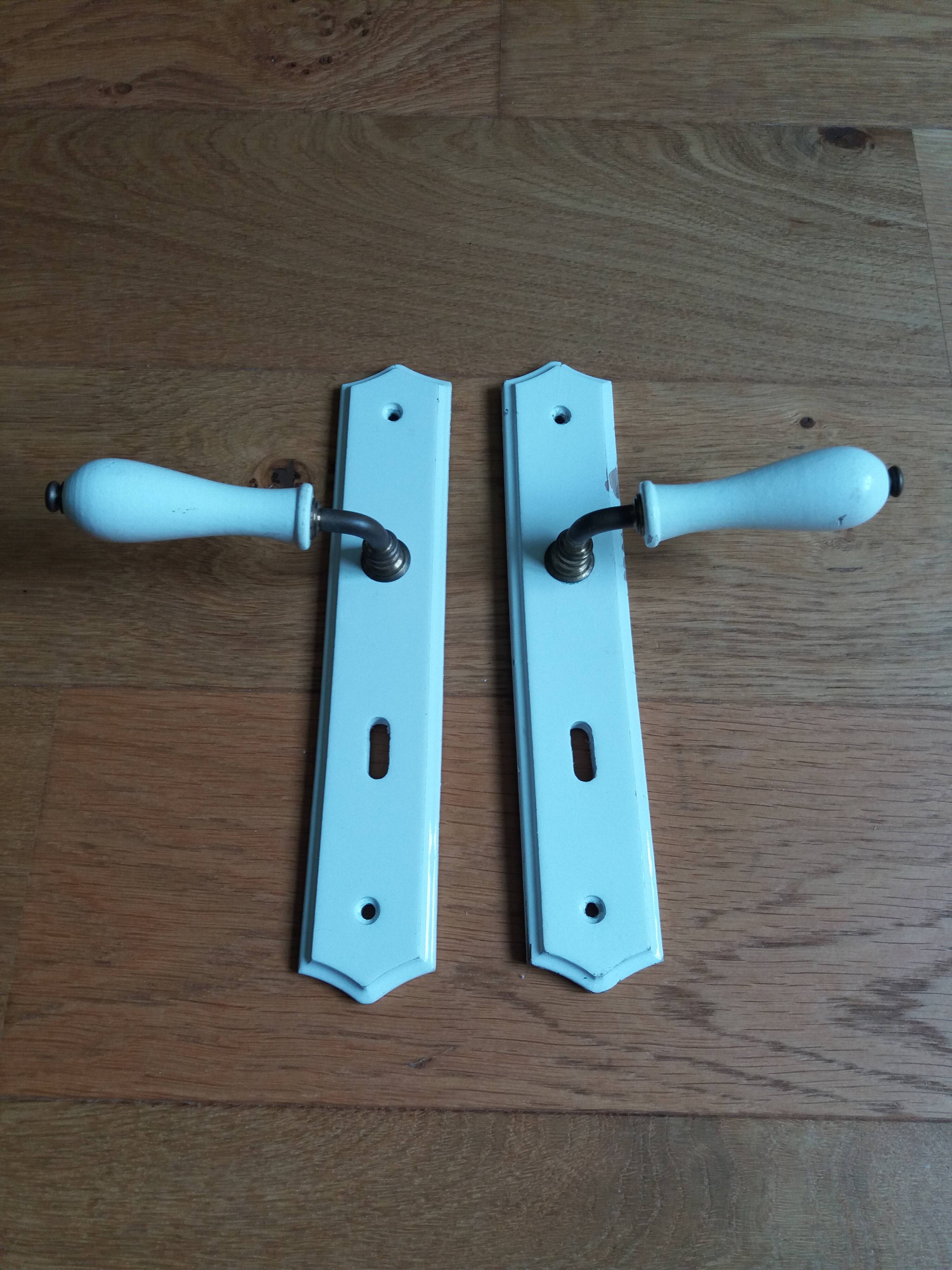 Door handles