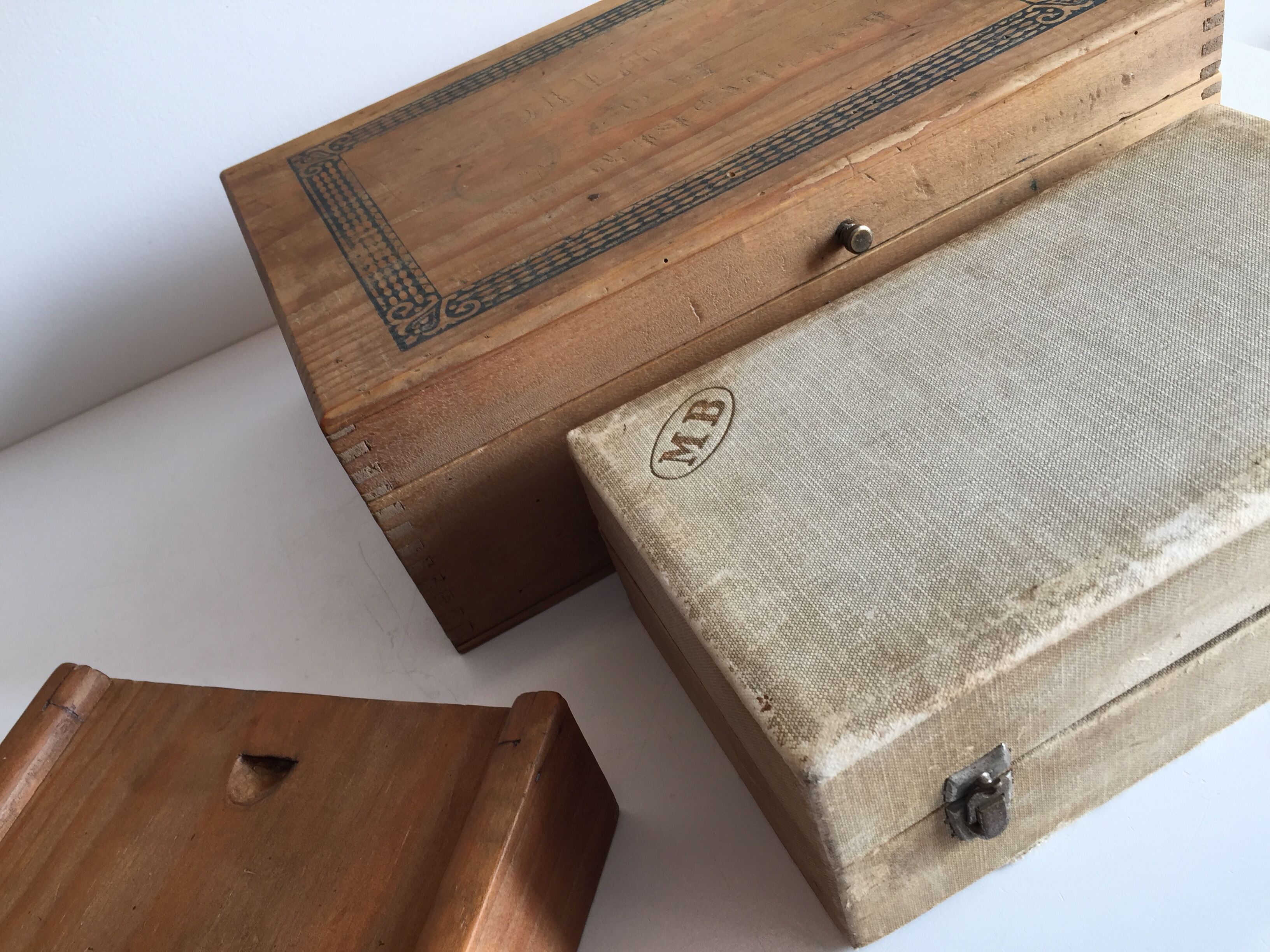 Ensemble de 3 boites en bois toilette de pension vintage