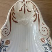 St Amand iron earth dishes